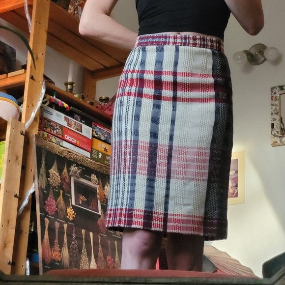 Emanuel Ungaro Emanuel Ungaro Parallèle Vintage midi skirt - size 6 italy Size 25" / US 0 / IT 36 - 6 Thumbnail