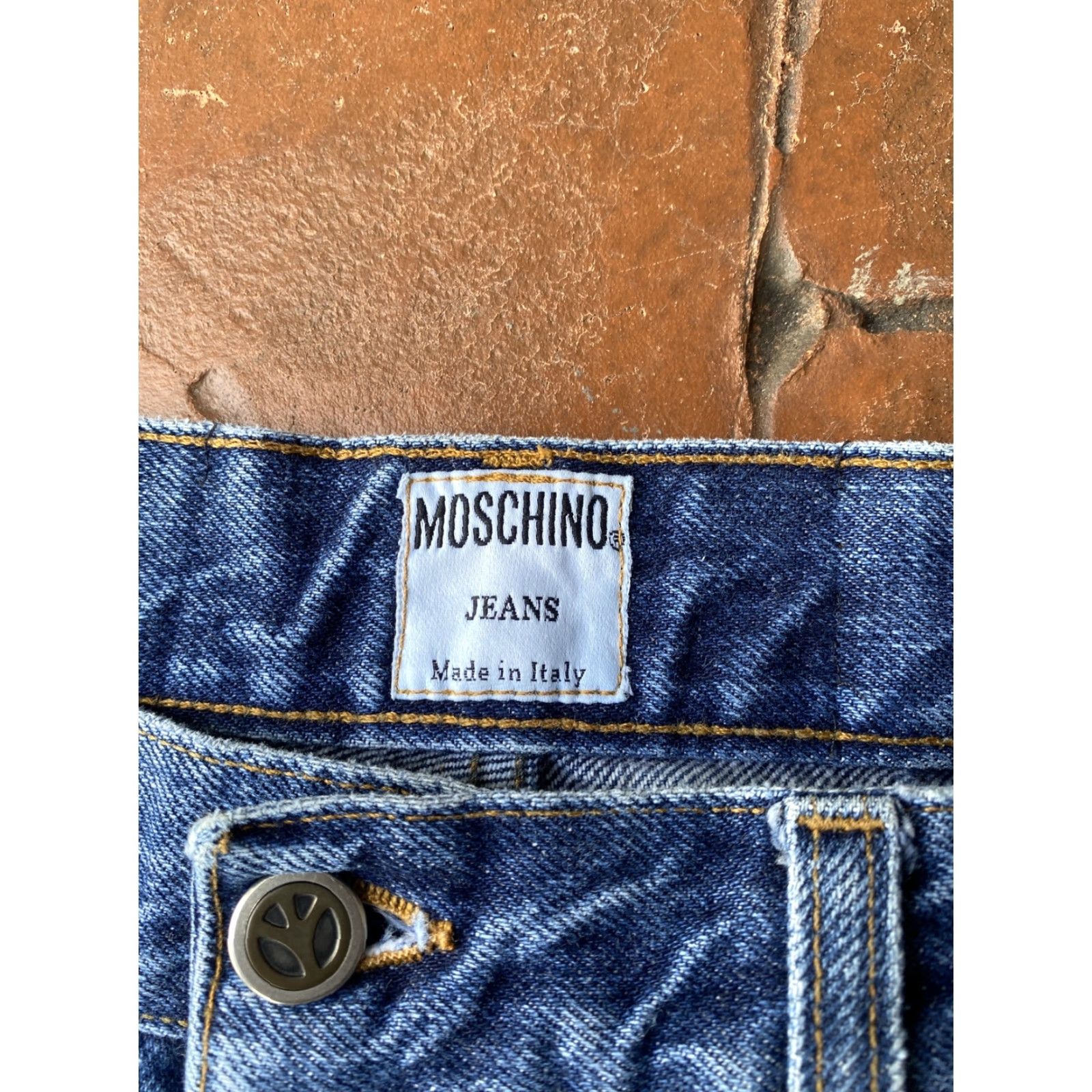 Moschino VINTAGE Moschino Peace Sign Jeans Denim 90s Button Fly Dark Washed 36 Mens Europe Italy Regular Size US 36 / EU 52 - 2 Thumbnail