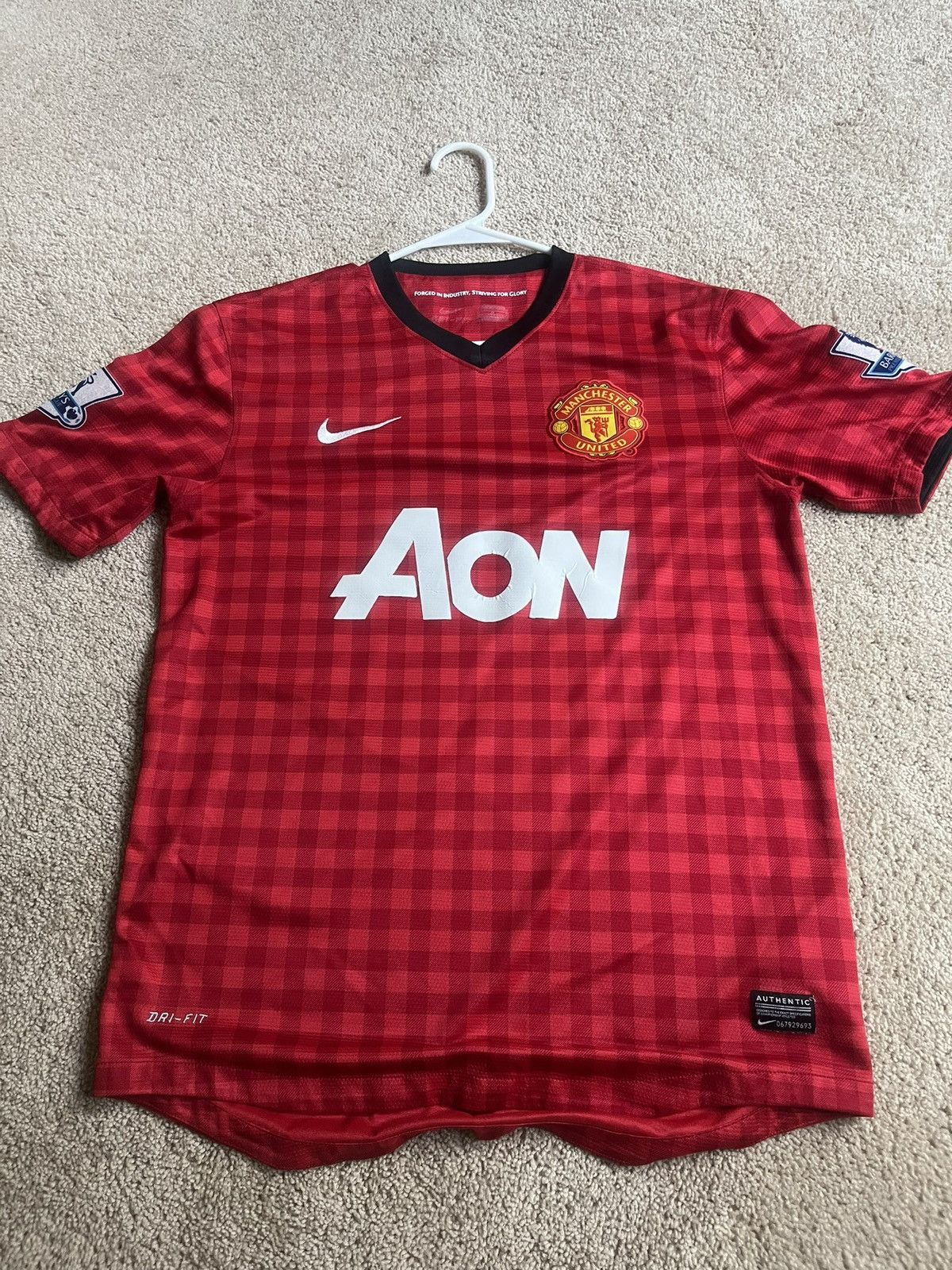 Nike × Vintage 11/12 Manchester United home kit #20 van Persie Size US M / EU 48-50 / 2 - 2 Thumbnail