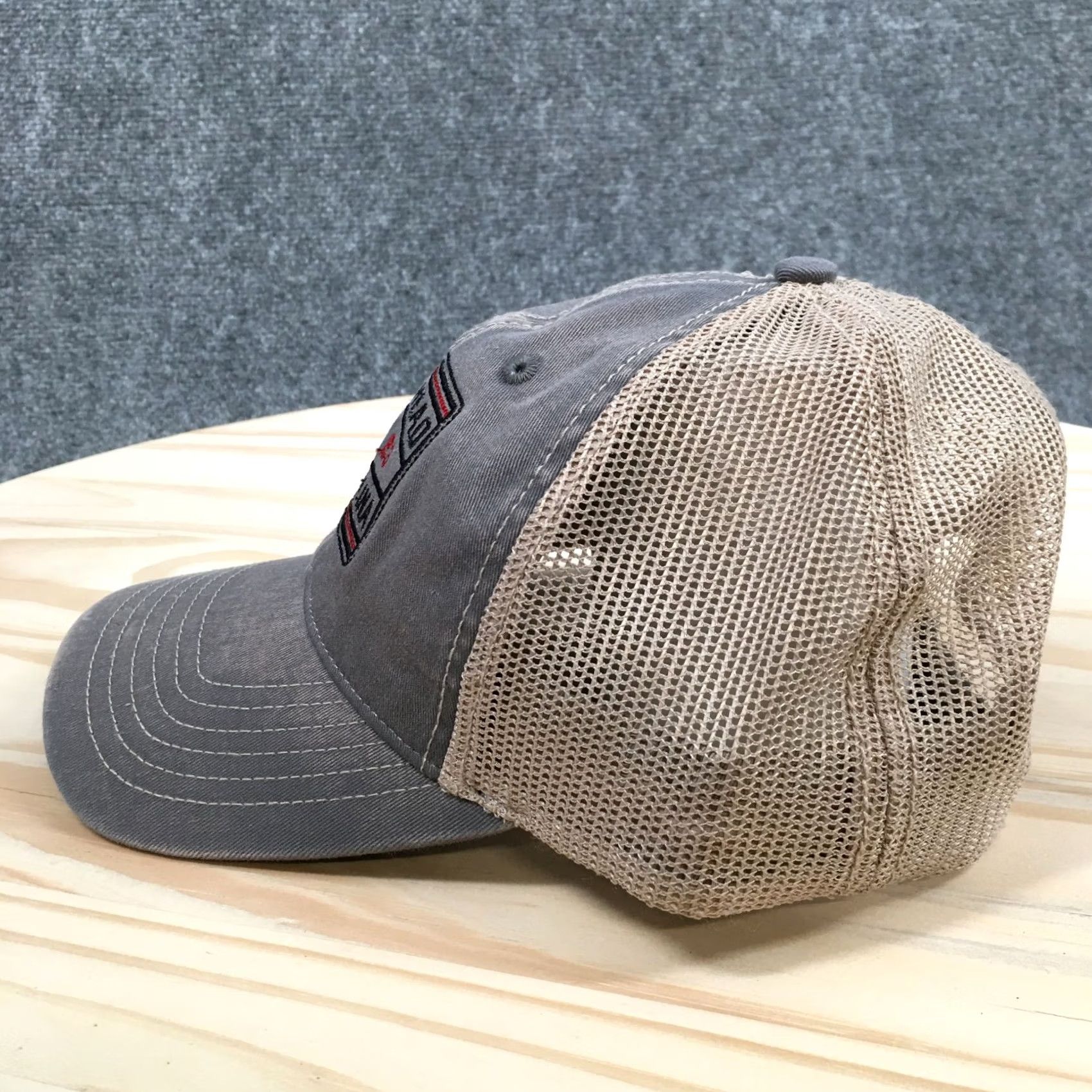 Vintage Fahrenheit Hilton Head South Carolina Trucker Hat Gray OS Unisex Curved Brim Size ONE SIZE - 5 Thumbnail