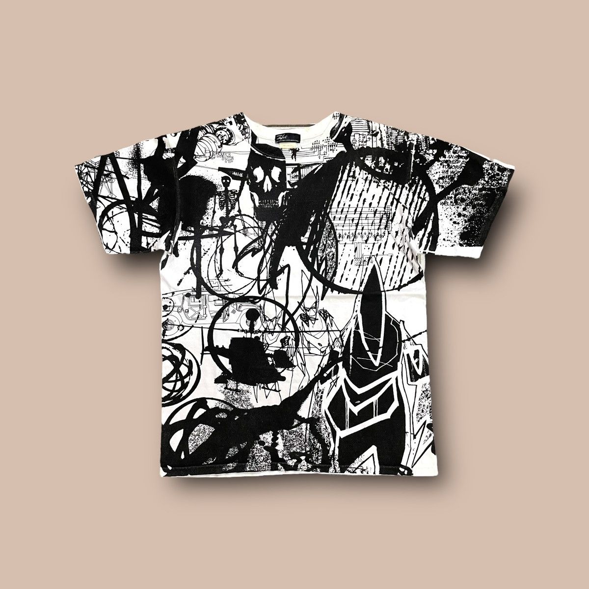 Futura FUTURA LABORATORIES OVP TEE Size US M / EU 48-50 / 2 - 1 Thumbnail