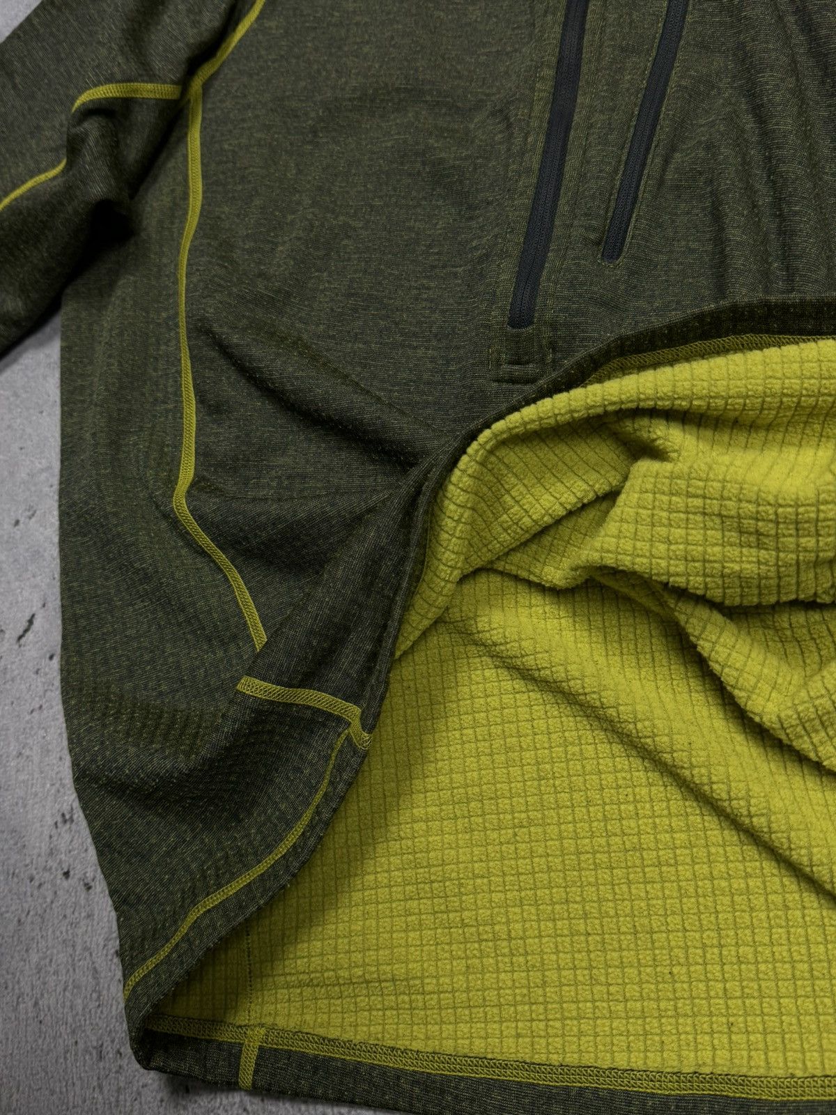 Vintage Rab pull on 1/2 zip fleece Size US L / EU 52-54 / 3 - 8 Thumbnail