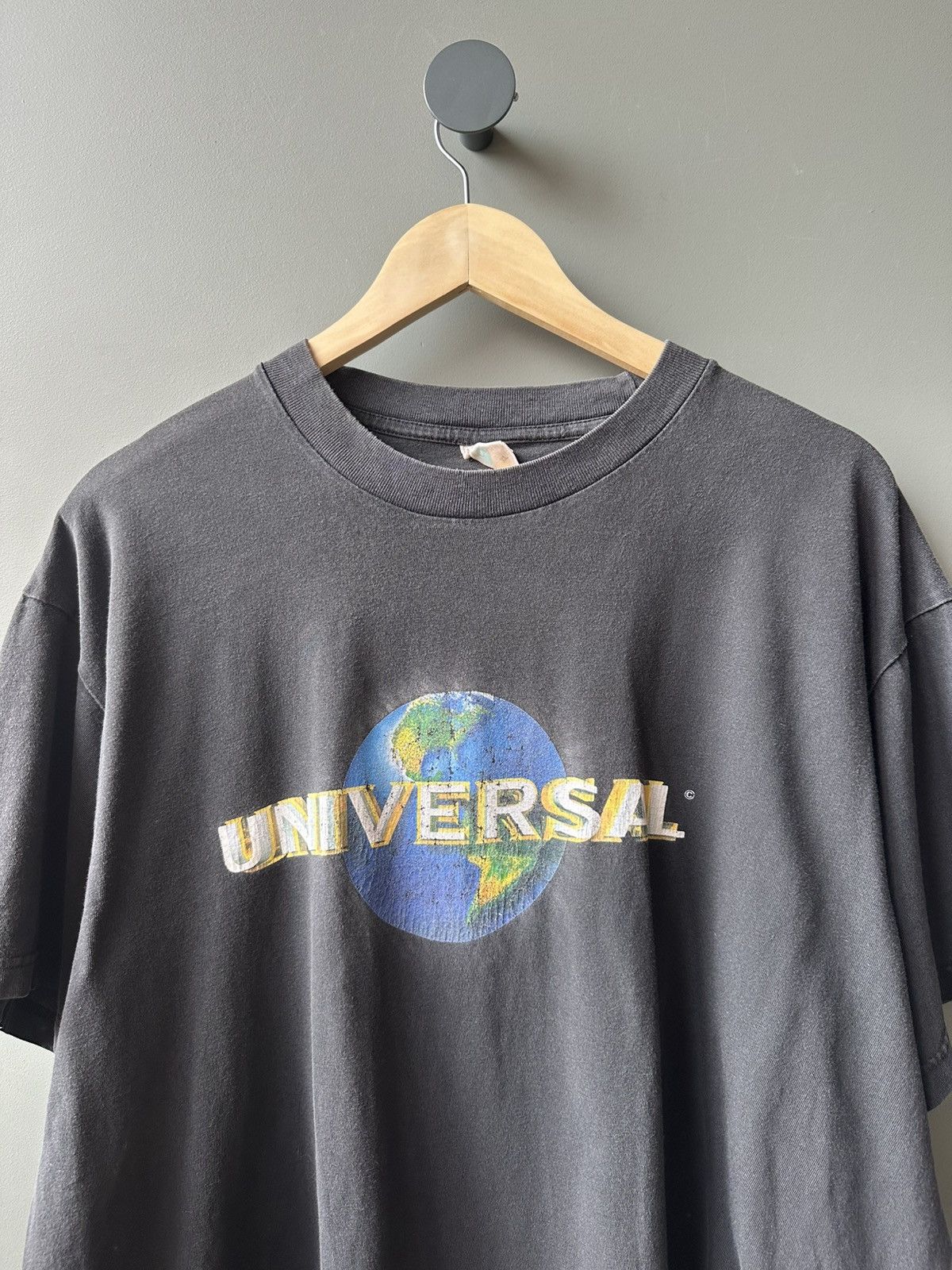 Vintage Vintage Universal Tee Size XL Size US XL / EU 56 / 4 - 2 Thumbnail