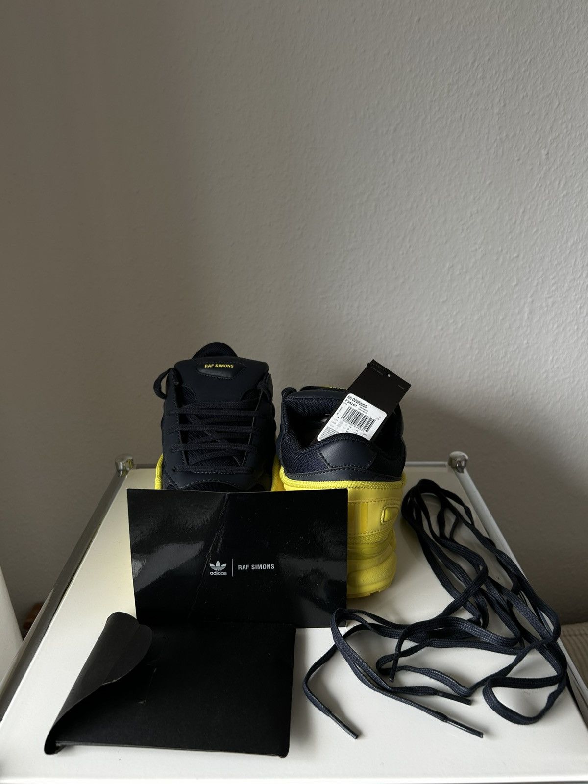 Adidas × Raf Simons Raf Simons x Adidas Ozweego Size US 10.5 / EU 43-44 - 2 Thumbnail