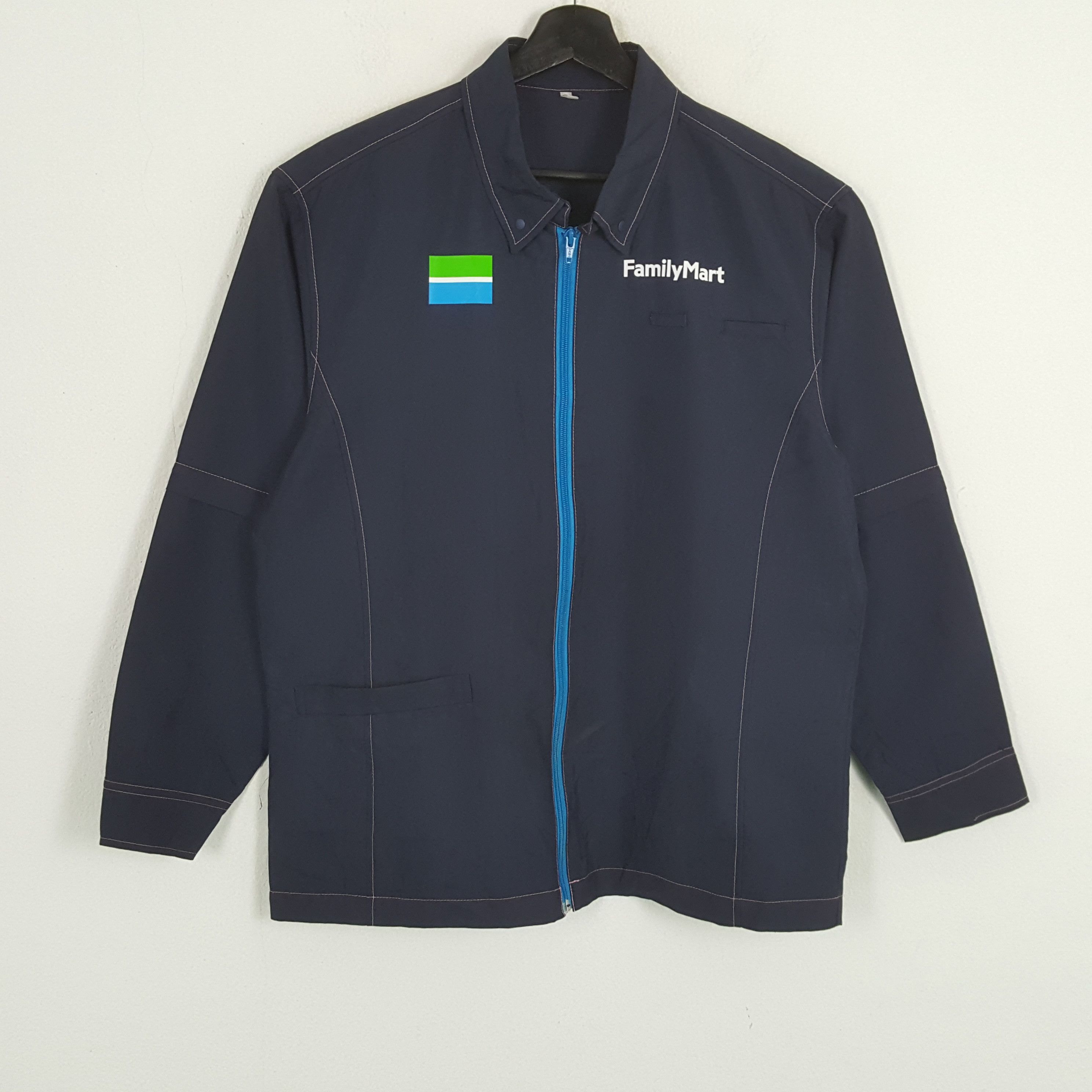 Japanese Brand × Vintage FAMILY MART Japanese Brand Workwear Jacket Size US M / EU 48-50 / 2 - 1 Thumbnail