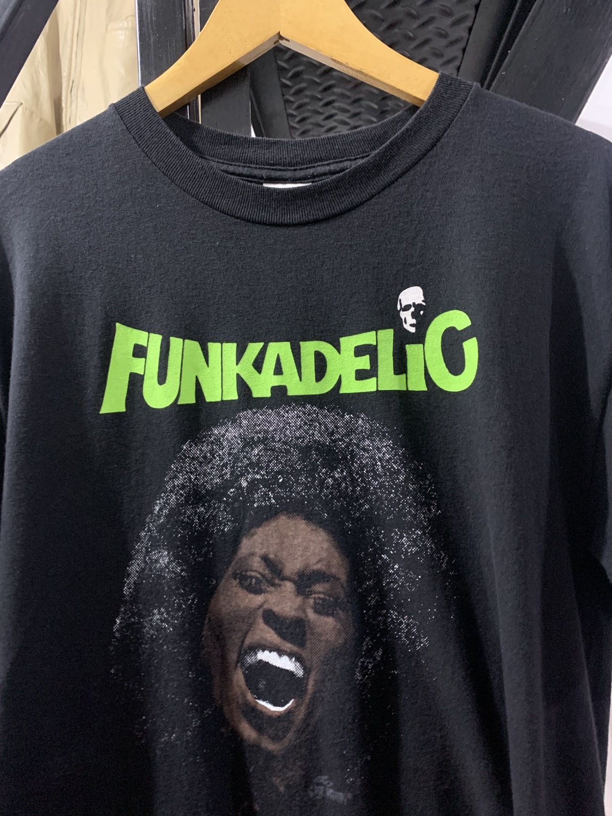Band Tees Vintage OG 2000s Funkadelic Tee Size US M / EU 48-50 / 2 - 2 Thumbnail