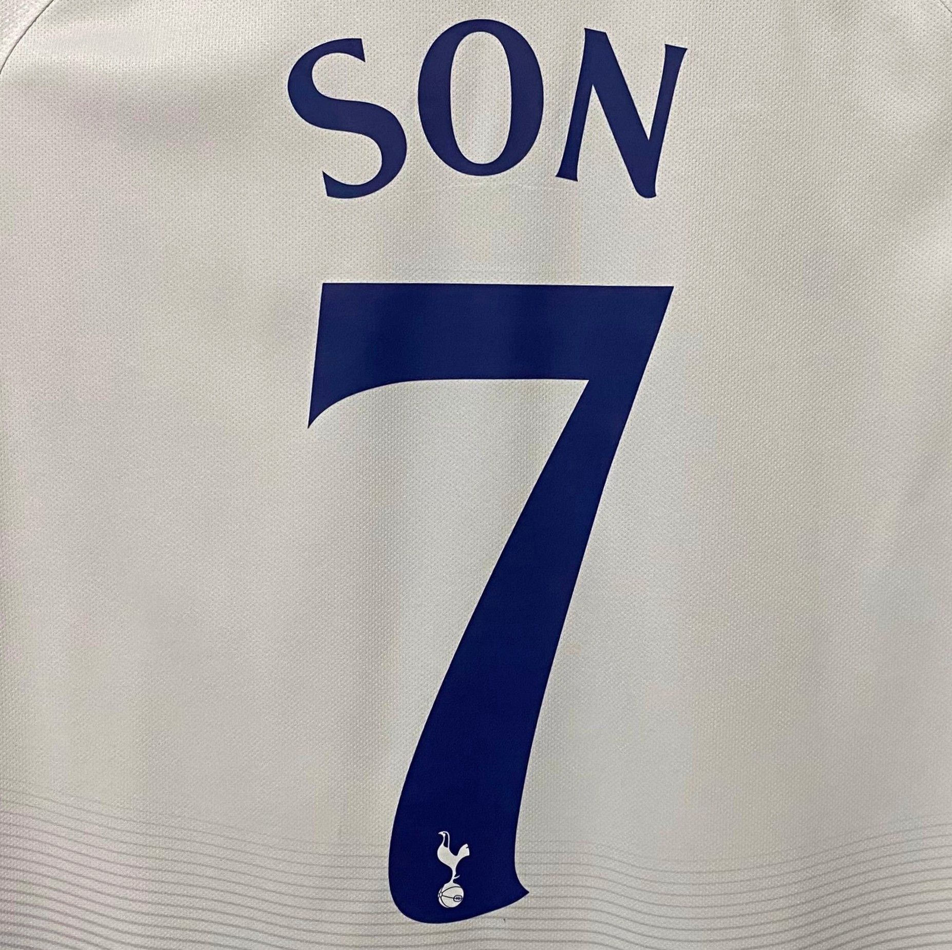 Nike Tottenham Hotspurs Final Madrid 2019 Jersey Son Heung Min Size US M / EU 48-50 / 2 - 4 Thumbnail