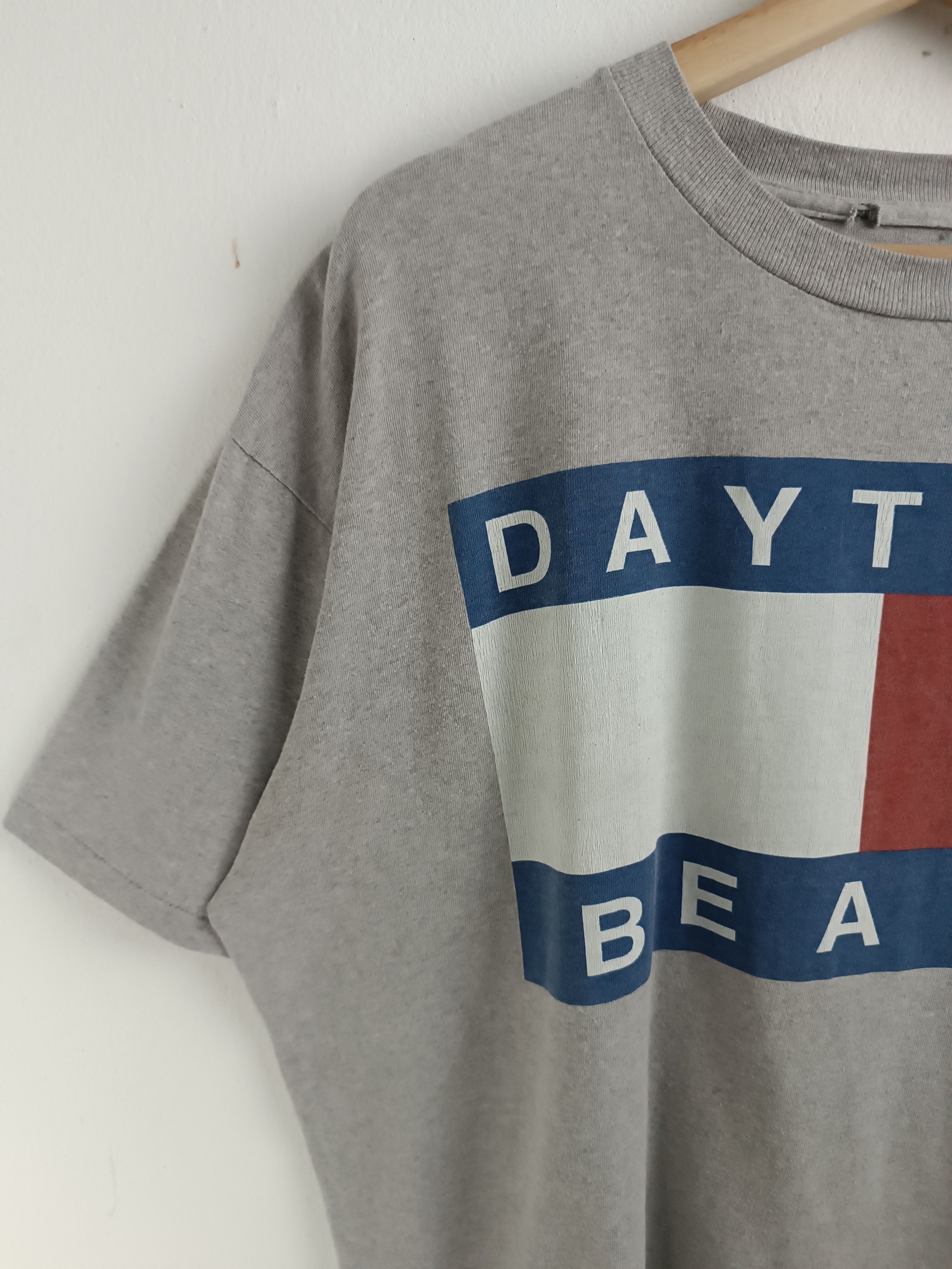 Other VINTAGE 90'S DAYTONA BEACH PARODY OF HILFIGER TEE Size US XXL / EU 58 / 5 - 5 Thumbnail