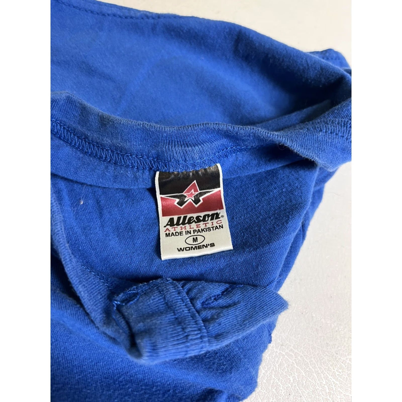 Vintage VINTAGE Alleson Athletic Bintage Clarendon Cyclones Highschool Sports Jersey Shirt Blue Sleeveless Medium Women Plus T-Shirt Size M / US 6-8 / IT 42-44 - 6 Thumbnail