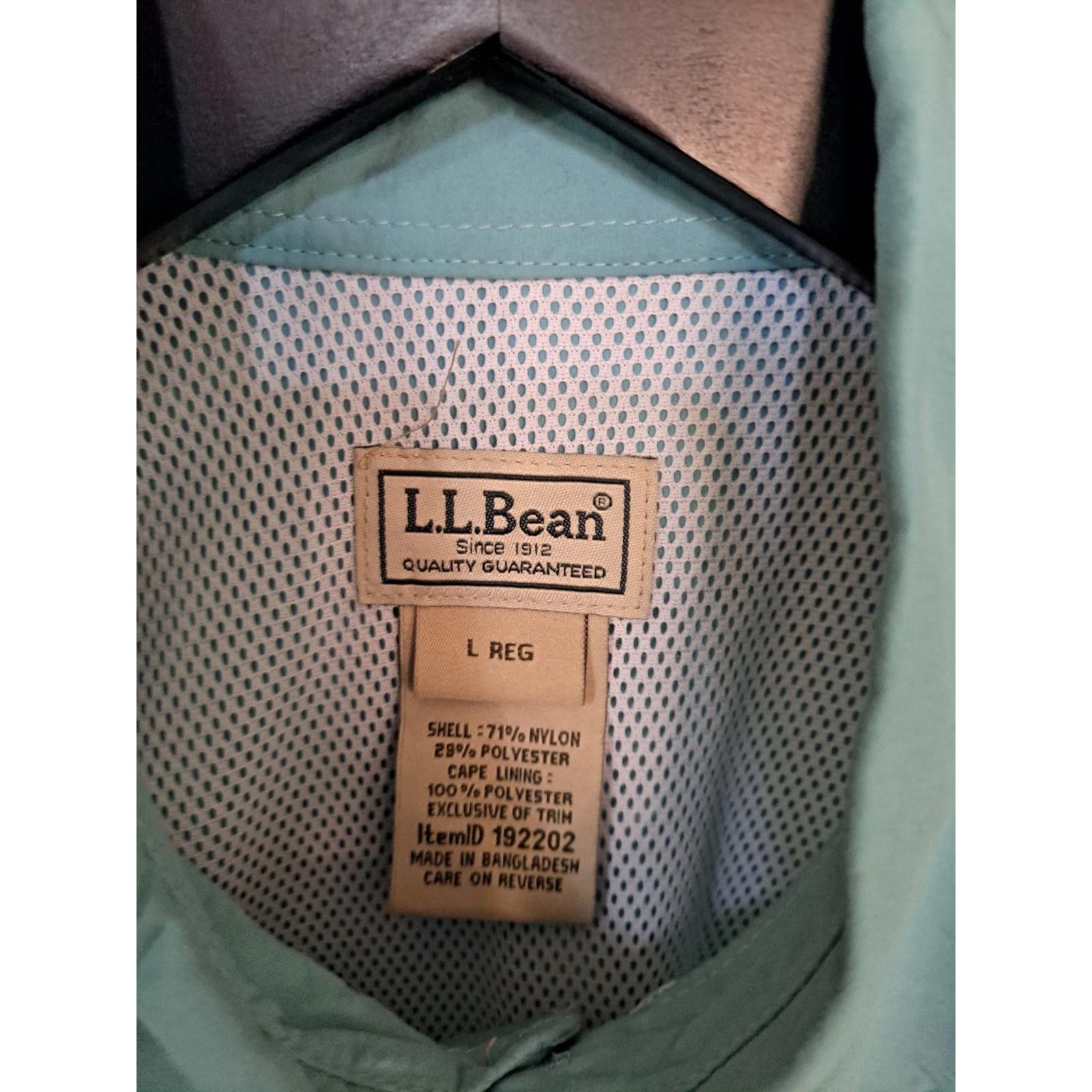 L.L. Bean L.L. Bean Light Blue Button Up Windbreaker Shirt Size L Size US L / EU 52-54 / 3 - 3 Thumbnail