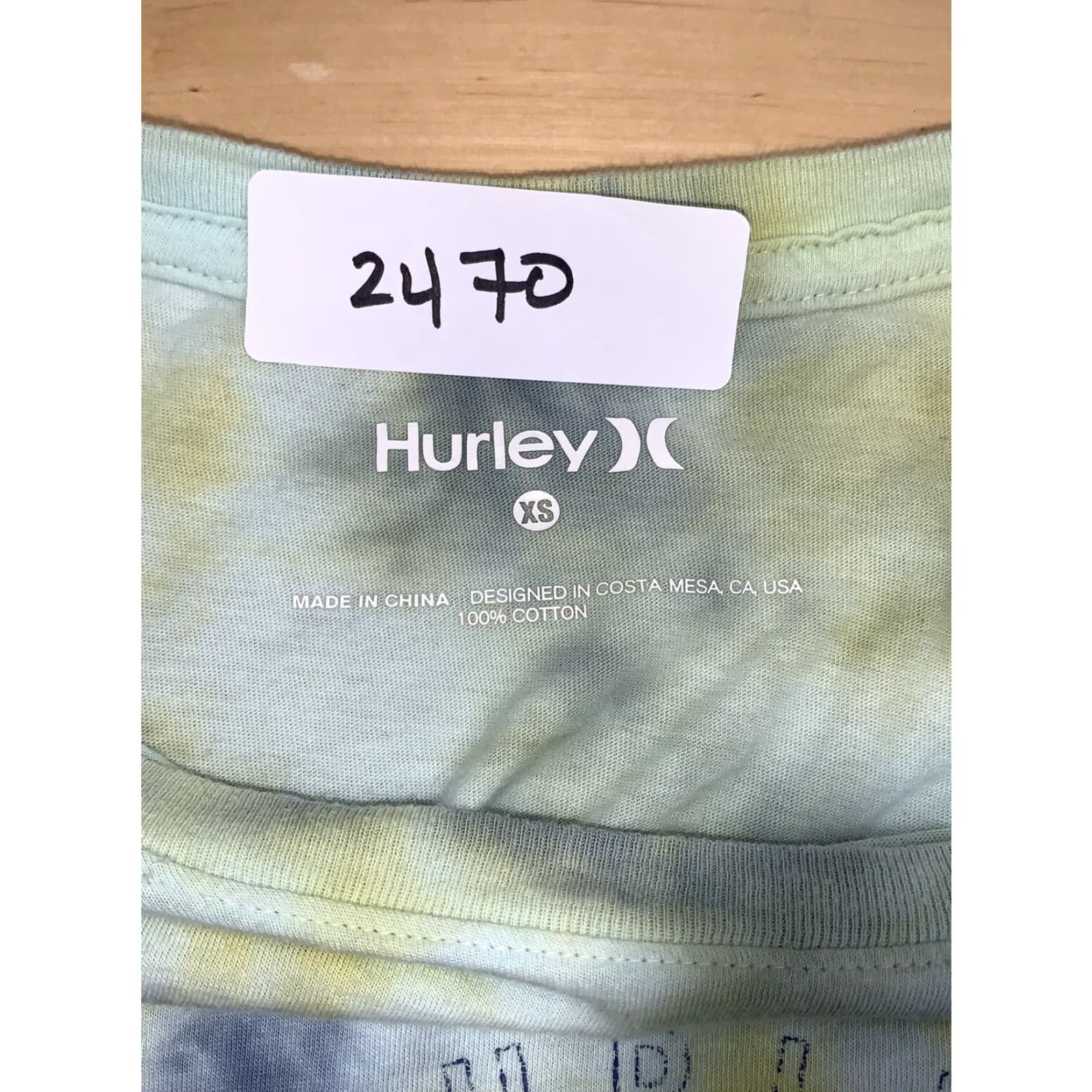 Hurley Hurley Tie Dye Womens T-shirt Short Sleeve Graphic Tee XS Size XS / US 0-2 / IT 36-38 - 3 Thumbnail
