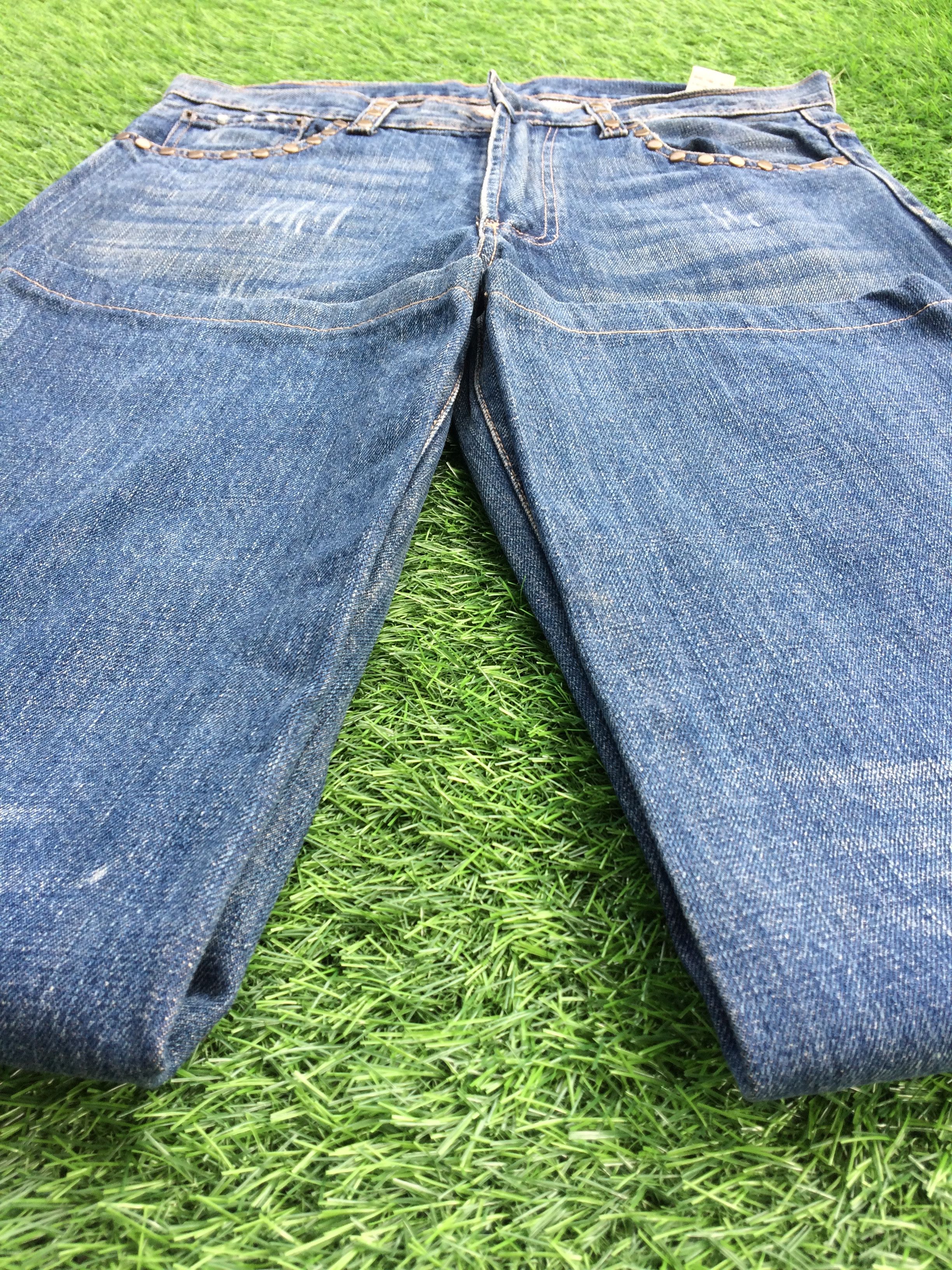 Japanese Brand Japanese Studded Eagle Embroidery Jeans D-853 Size US 32 / EU 48 - 5 Thumbnail