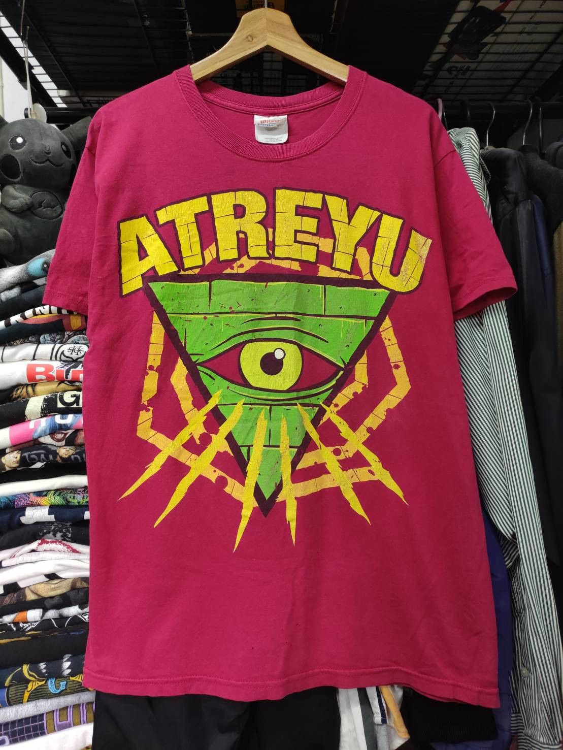 Band Tees Vtg 00's Atreyu Band " Eye of Providence " T-Shirt Size US M / EU 48-50 / 2 - 2 Thumbnail
