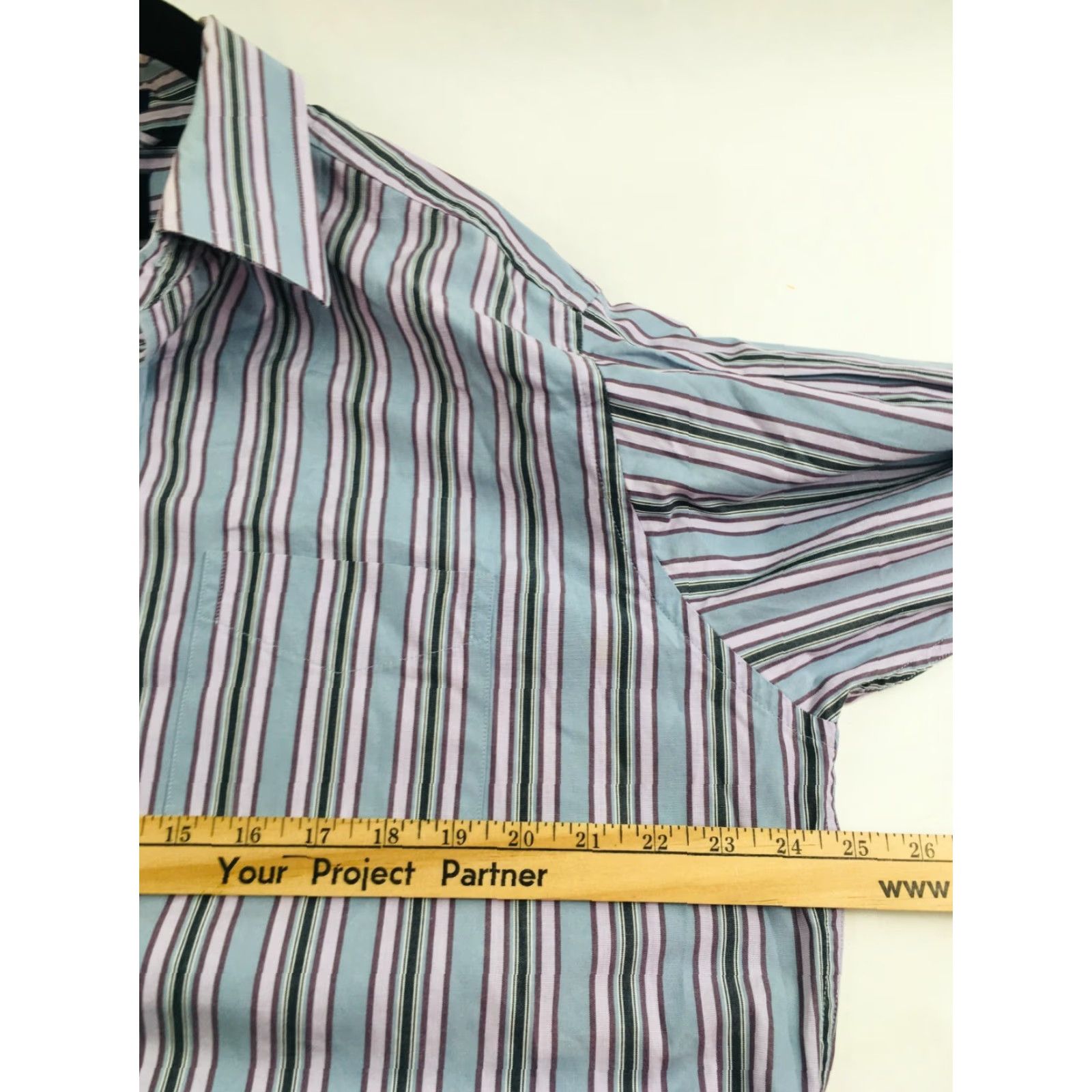 Gap Gap Shirt Men Large 16-16.5 Pink Gray Striped Button Up Long Sleeve Size US L / EU 52-54 / 3 - 4 Thumbnail