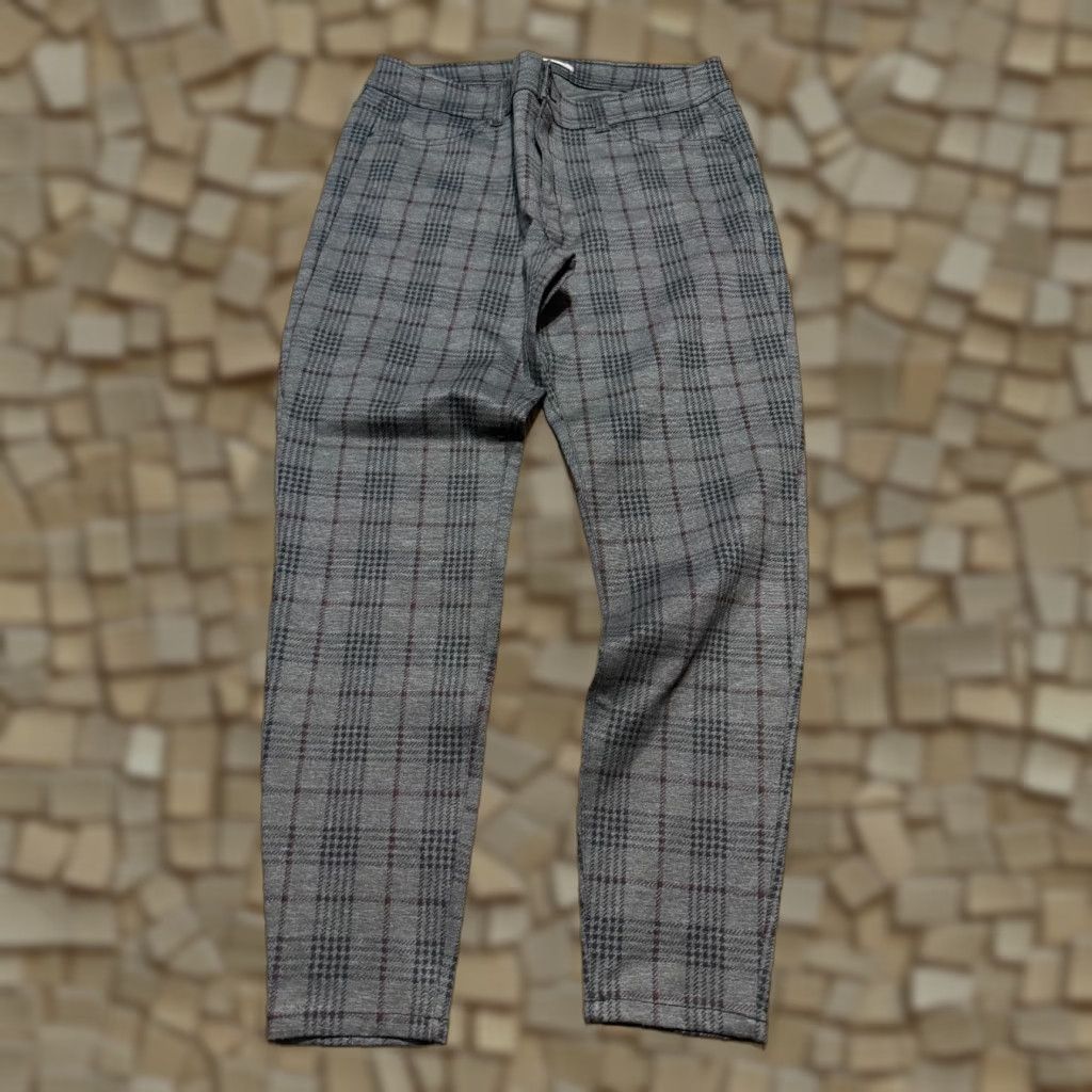 Vintage Maurices Pants Women's Large Gray Black Red Plaid Ankle Mid Rise Inseam 26.5 in Rayon Flat Front Pull On Regular Womens Pants Size 36" / US 14 / IT 50 - 1 Thumbnail