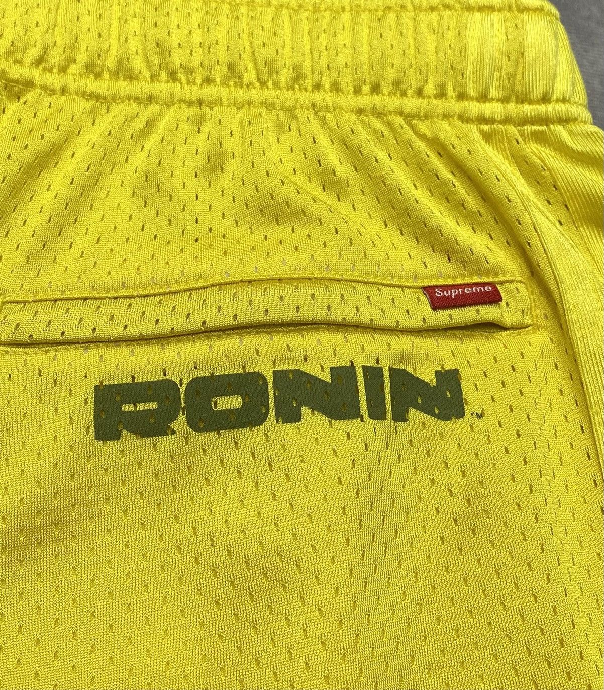 Supreme Supreme Ronin Mesh Short Yellow (SS23) Size US 32 / EU 48 - 4 Thumbnail