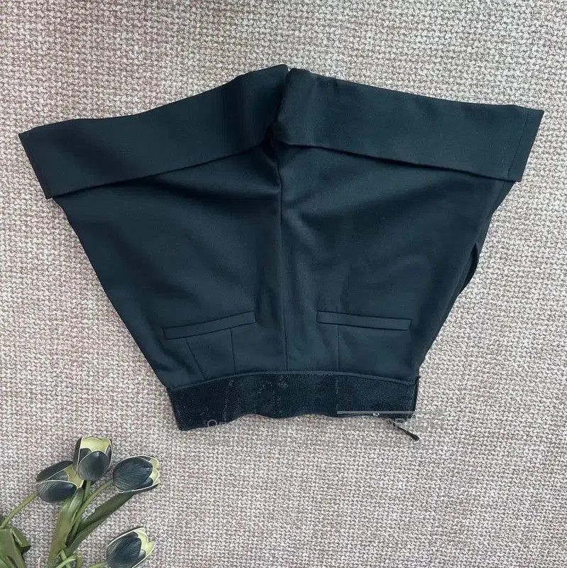 Miu Miu Miu Miu Black Casual Shorts for Women . Size 23" - 2 Thumbnail