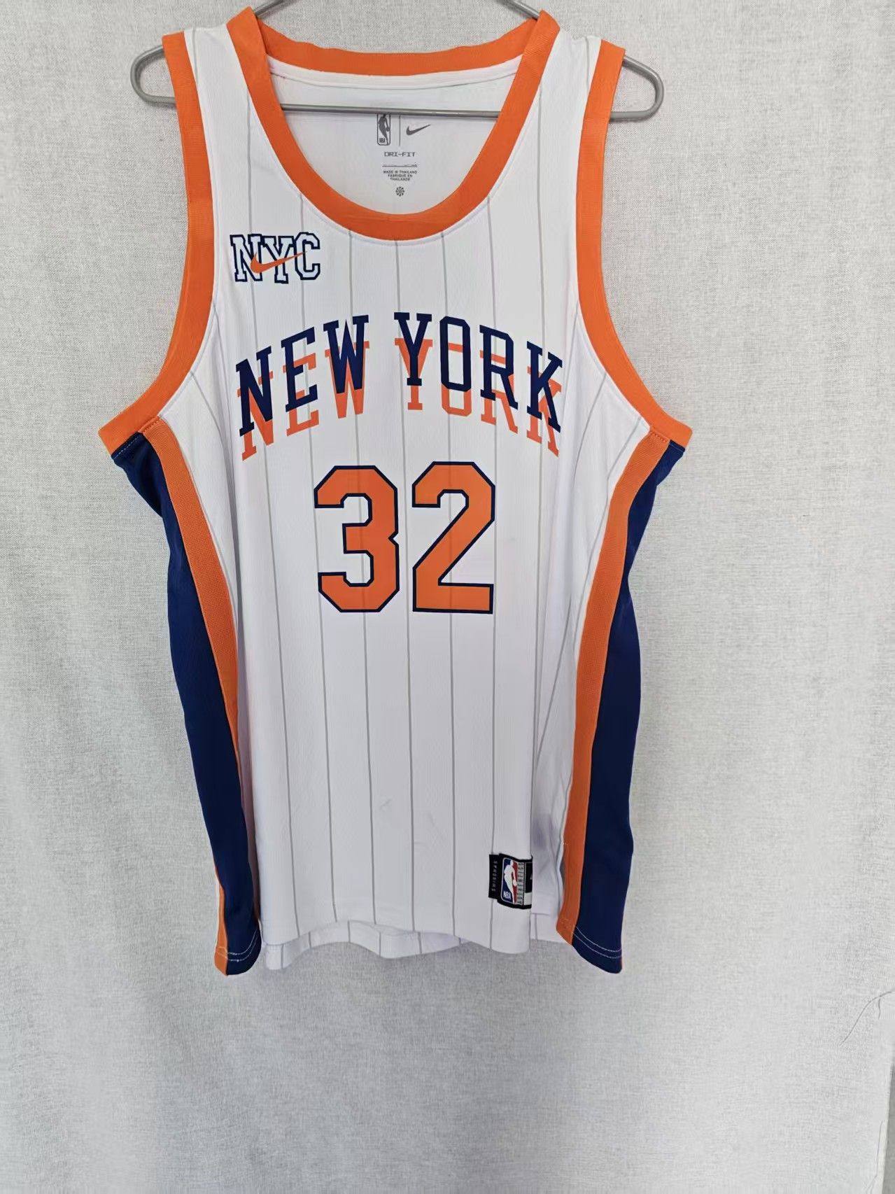 NBA Knicks #32 Karl-Anthony Towns Jersey XL Size US XL / EU 56 / 4 - 1 Thumbnail