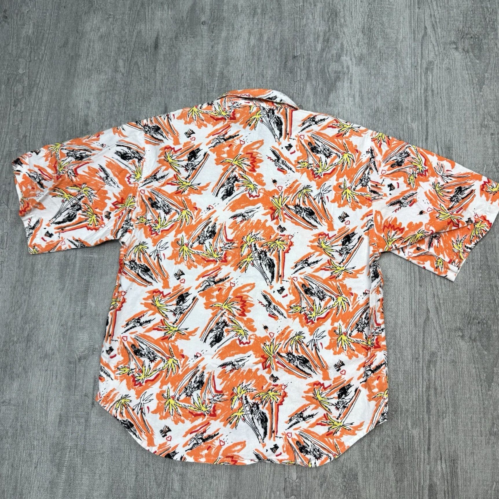 Vintage Vintage 1990s Heet Sportswear Men's Short Sleeve Button Shirt Tropical Orange Cotton NYC Statue of Liberty Summer Beach Party Size US M / EU 48-50 / 2 - 5 Thumbnail