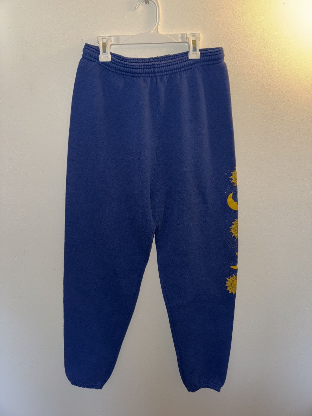 Lee Lee Sweatpants w/ Sun Graphics Size 30" / US 8 / IT 44 - 2 Thumbnail