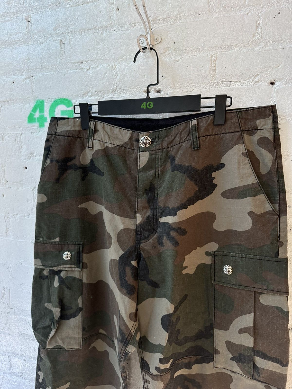 Chrome Hearts CHROME HEARTS ARMY CAMO PATCHED CARGOS Size US 36 / EU 52 - 2 Thumbnail