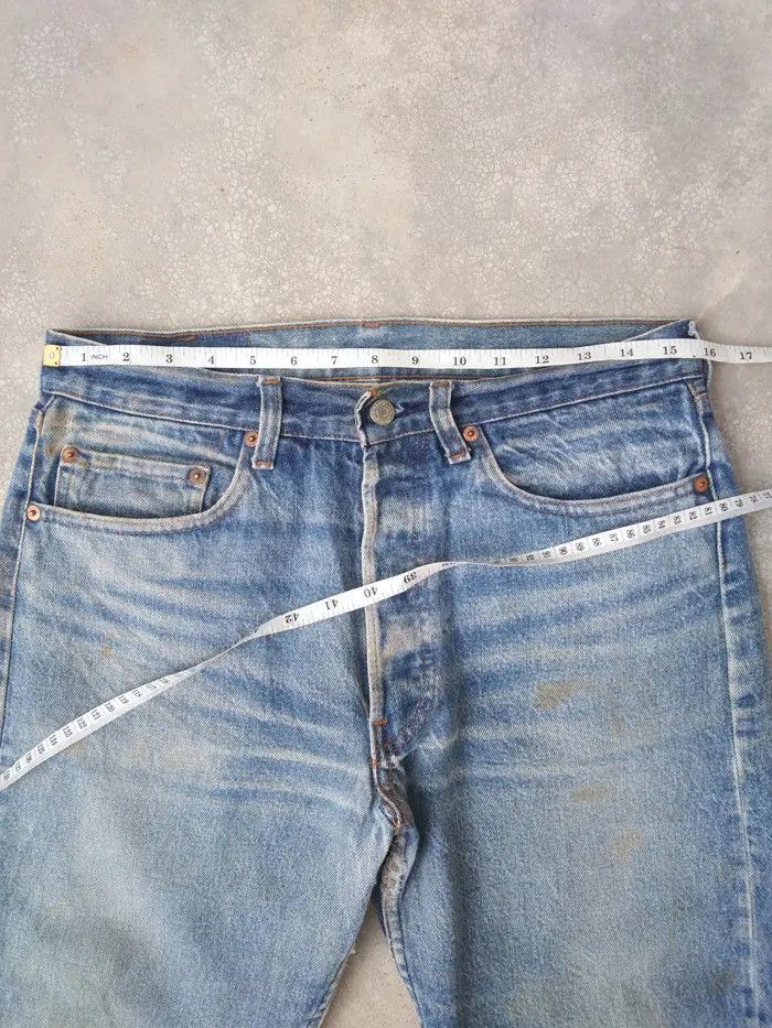 Levi's 80s Vintage Levis 501 Made In USA Distressed Jeans 31x30 Size US 31 - 11 Thumbnail