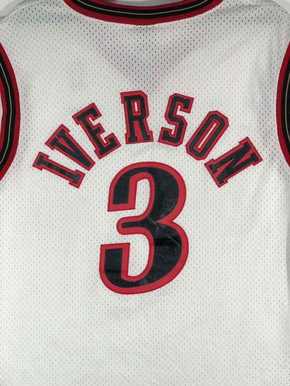 NBA Vintage Allen Iverson Philadelphia 76ers nba legend Size US M / EU 48-50 / 2 - 10 Thumbnail