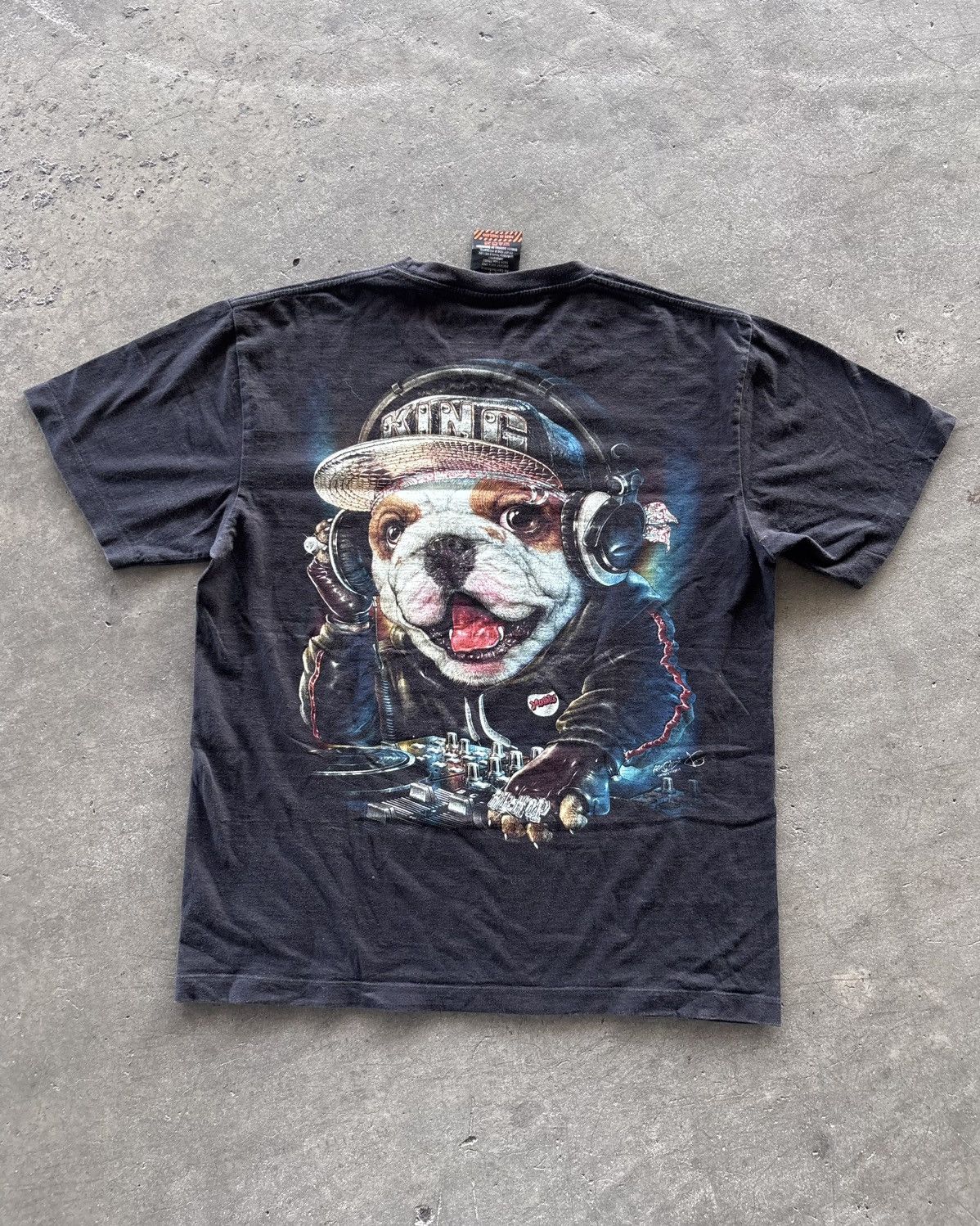 Japanese Brand × Vintage Vintage Rock Chang Dog Art Faded Black Tee Size US L / EU 52-54 / 3 - 6 Thumbnail