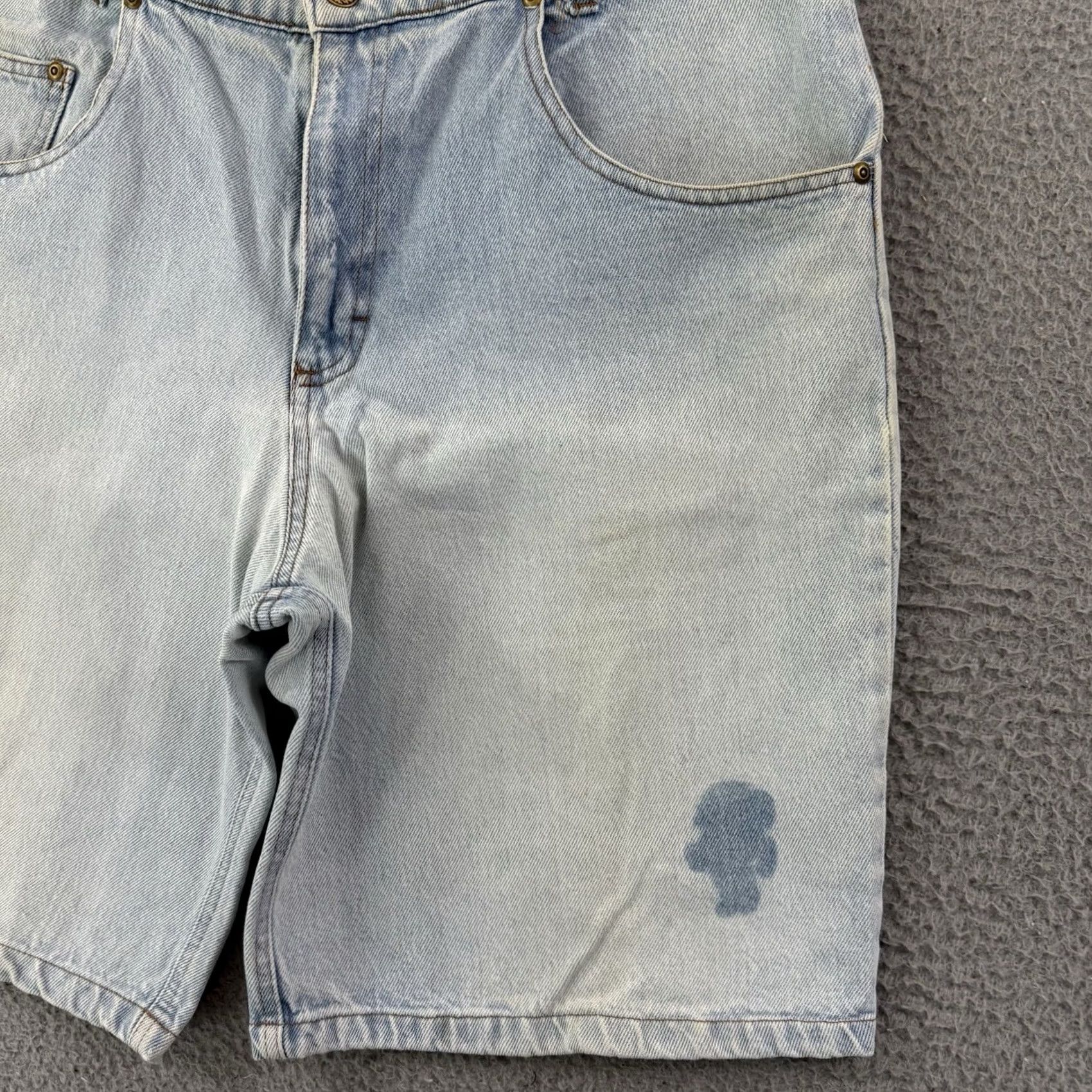 Denime VINTAGE True Fan Denim Shorts Bermuda Mens 36 9” Zip 5-Pocket Grunge 90s Casual Sport Style Blue Mens Size US 36 / EU 52 - 2 Thumbnail