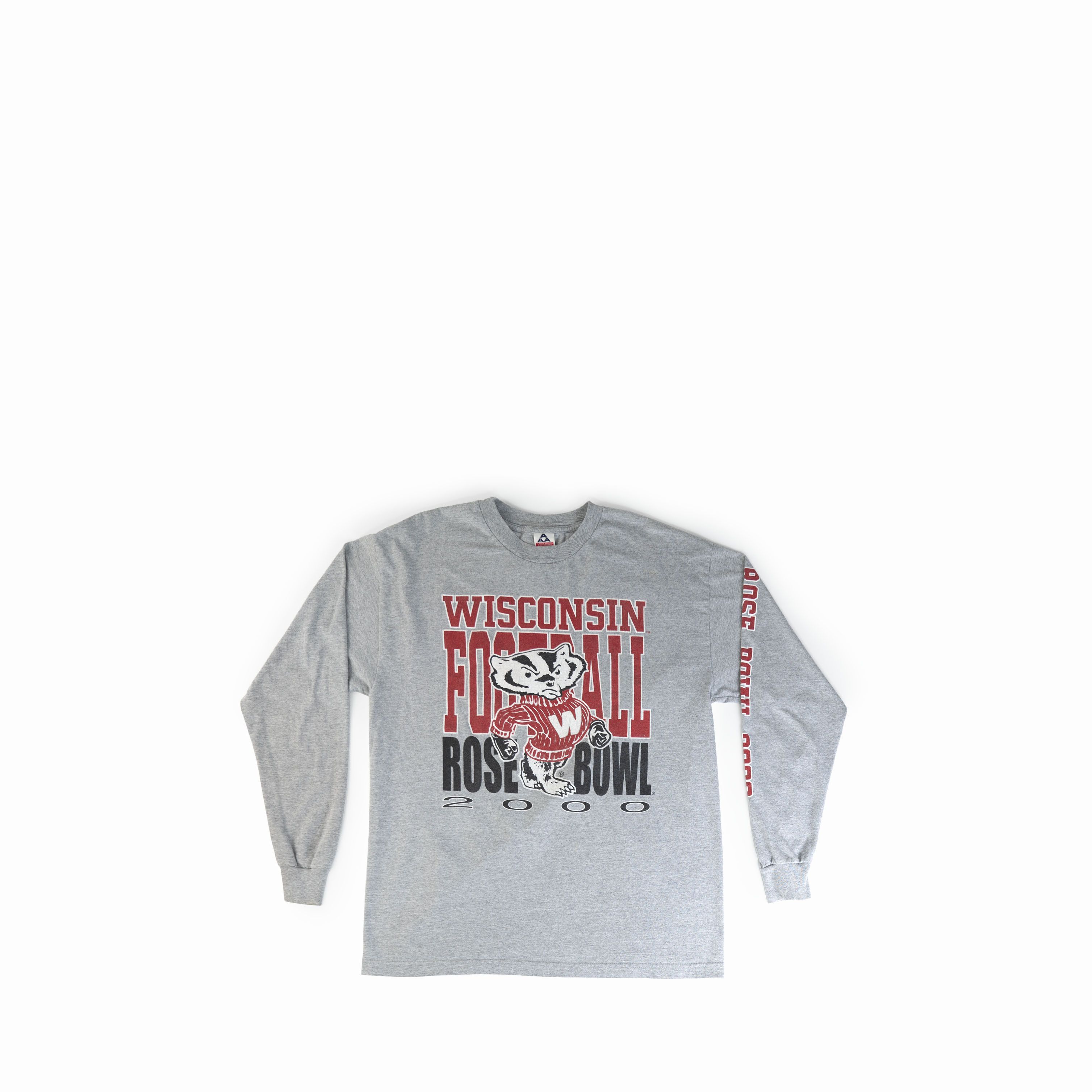 NCAA Vintage 2000 Wisconsin Football Long Sleeve Tee Shirt Size US XL / EU 56 / 4 - 1 Thumbnail