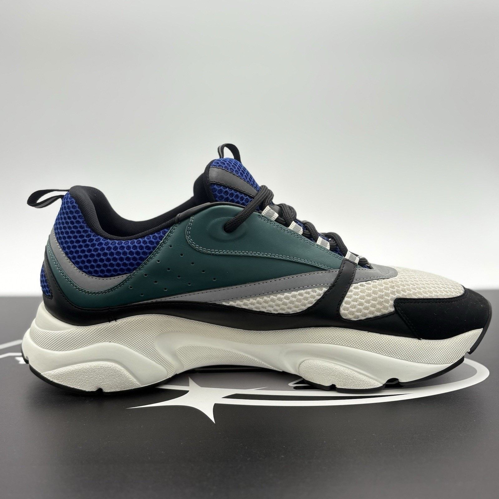 Dior Size 50 (17 US) - Dior B22 Sneaker | GREAT CONDITION! Size US 15 / EU 48 - 10 Thumbnail