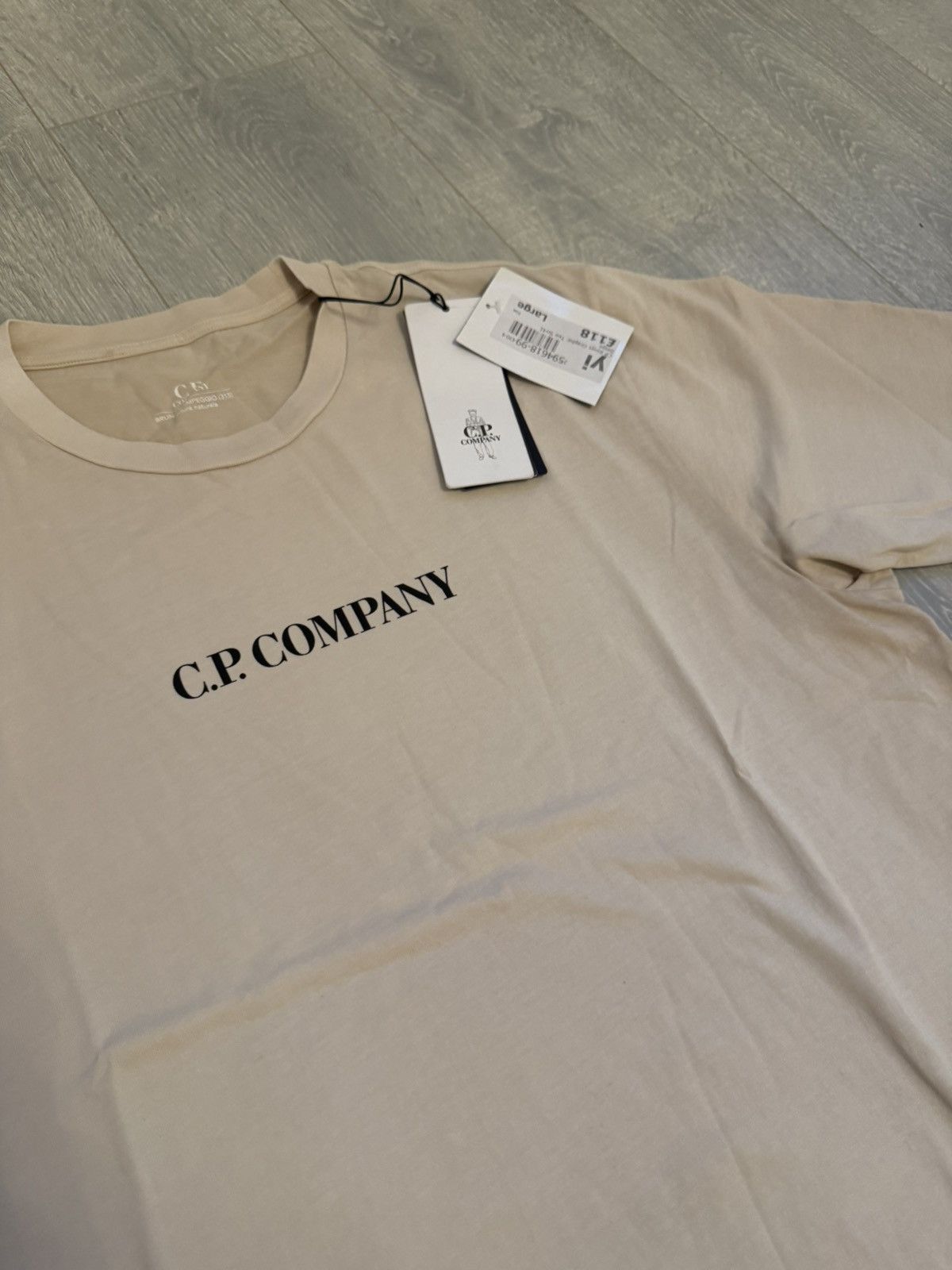 C.P. Company CP Company Graphic Streetwear Brand New Beige Mens Tee Size US XL / EU 56 / 4 - 2 Thumbnail