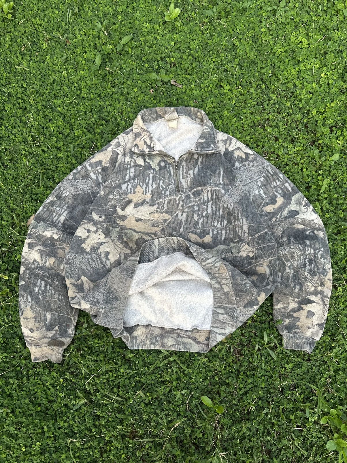 Realtree Crazy Vintage Faded Carhartt Style Realtree Camo Sweatshirt Size US XL / EU 56 / 4 - 8 Thumbnail