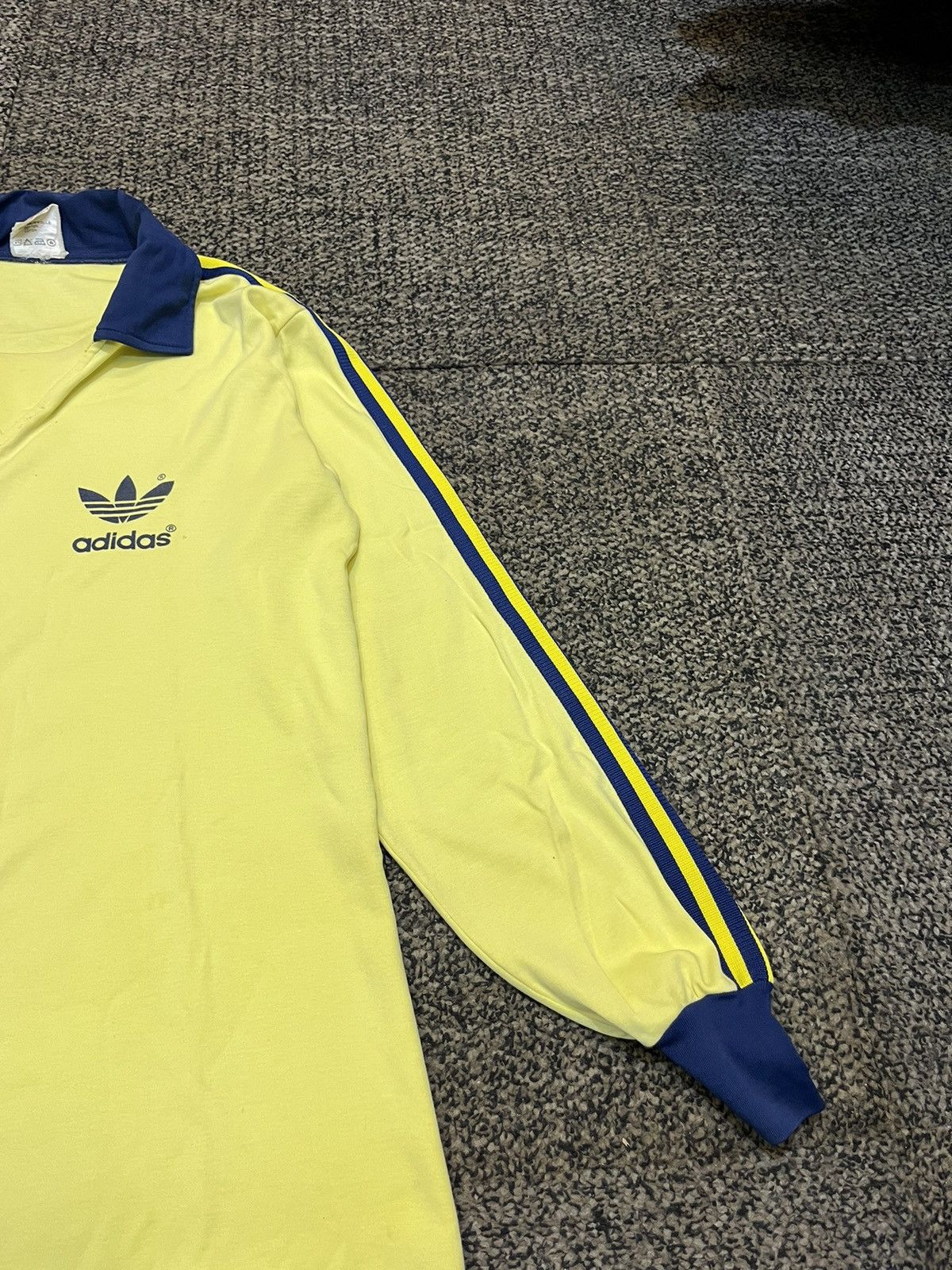 Adidas × Vintage VINTAGE ADIDAS LONG SLEEVE T-SHIRT Size US M / EU 48-50 / 2 - 4 Thumbnail