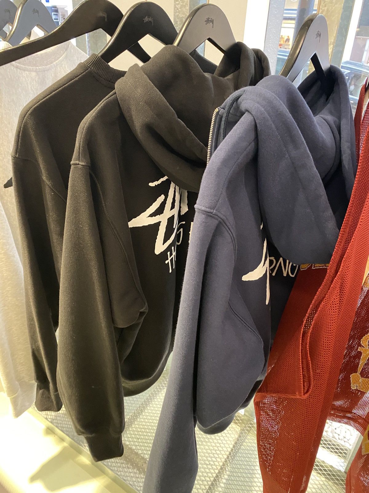 Stussy Stussy 2025 Hong Kong Exclusive Zip Hoodie Black Medium Size US M / EU 48-50 / 2 - 2 Thumbnail