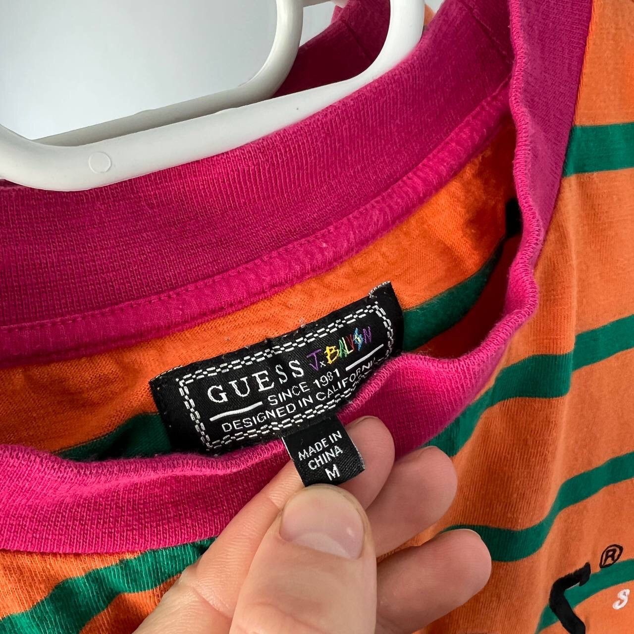 Guess Boxy Fit Guess J Balvin Striped Big Embroidered Logo Y2K Size US M / EU 48-50 / 2 - 4 Thumbnail