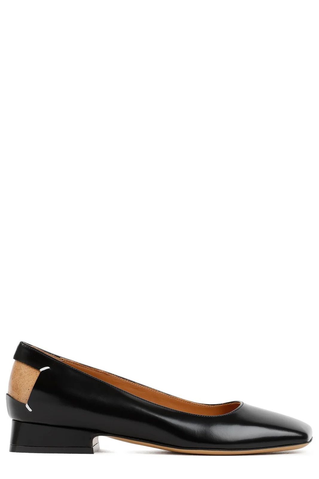 o1w1db10324 Pumps in Black