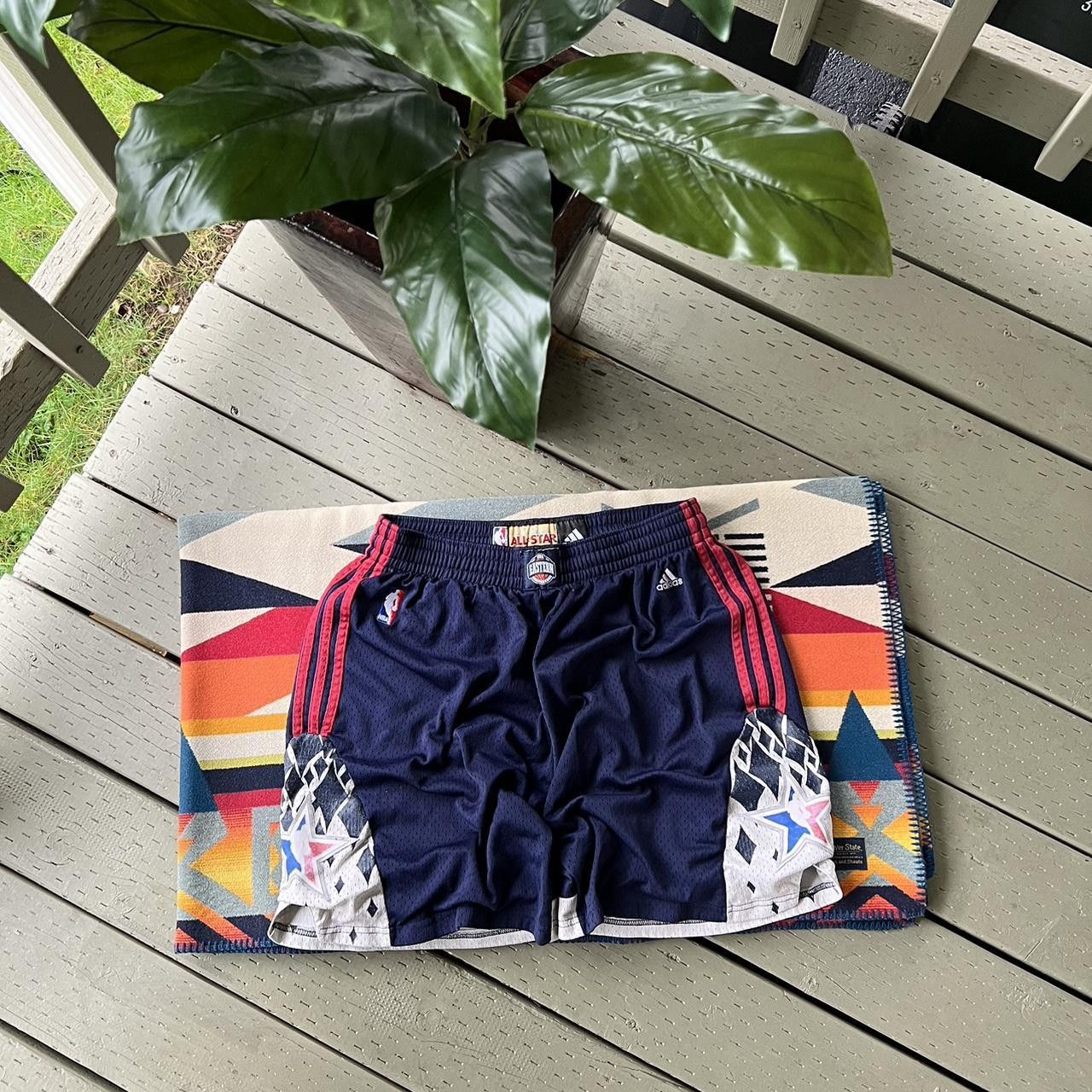 NBA × Vintage nba shorts Size US 30 / EU 46 - 3 Thumbnail