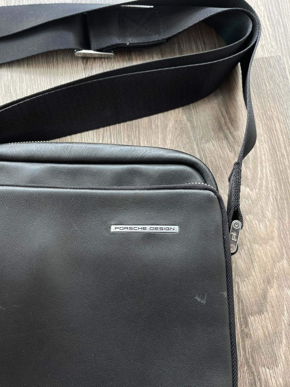 Designer × Porsche Design Porsche design messenger bag luggage Signature Leather Size ONE SIZE - 2 Thumbnail