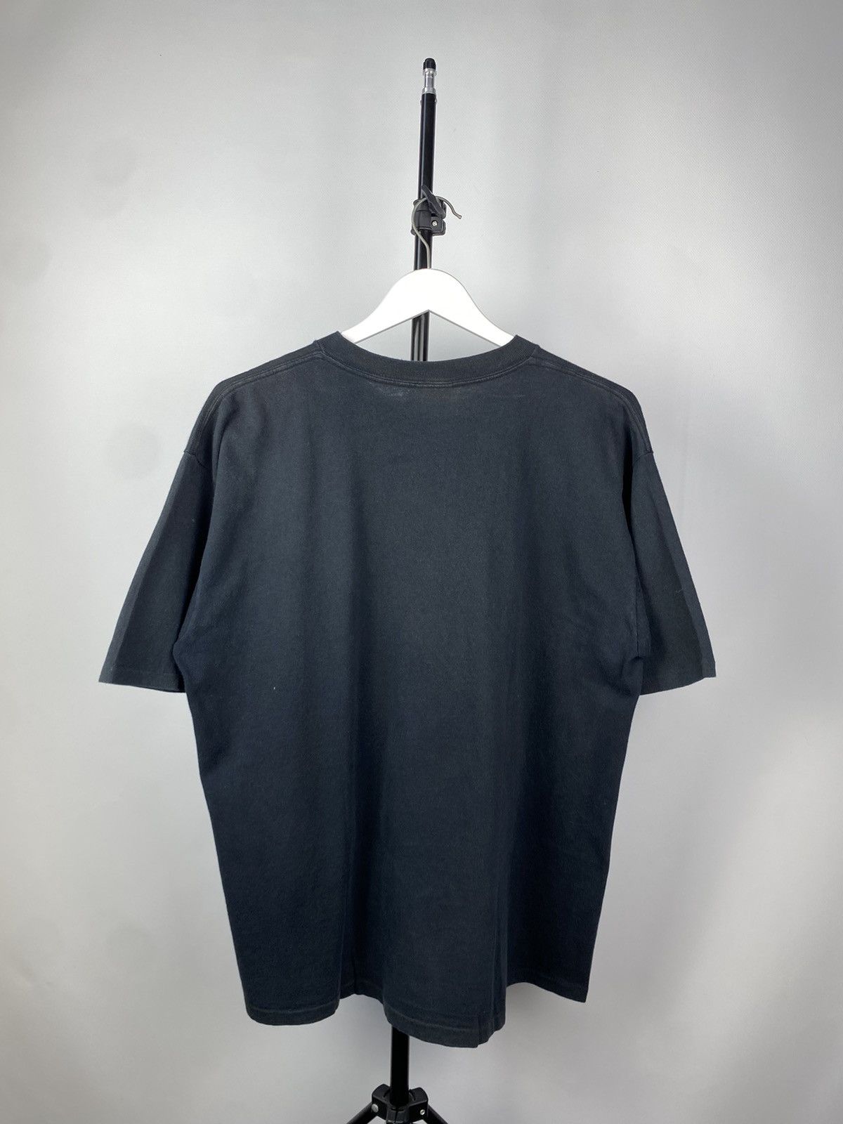 Vintage Vintage 90s Wolf Nature USA Montana Single Stitch T-Shirt Size US XL / EU 56 / 4 - 13 Thumbnail