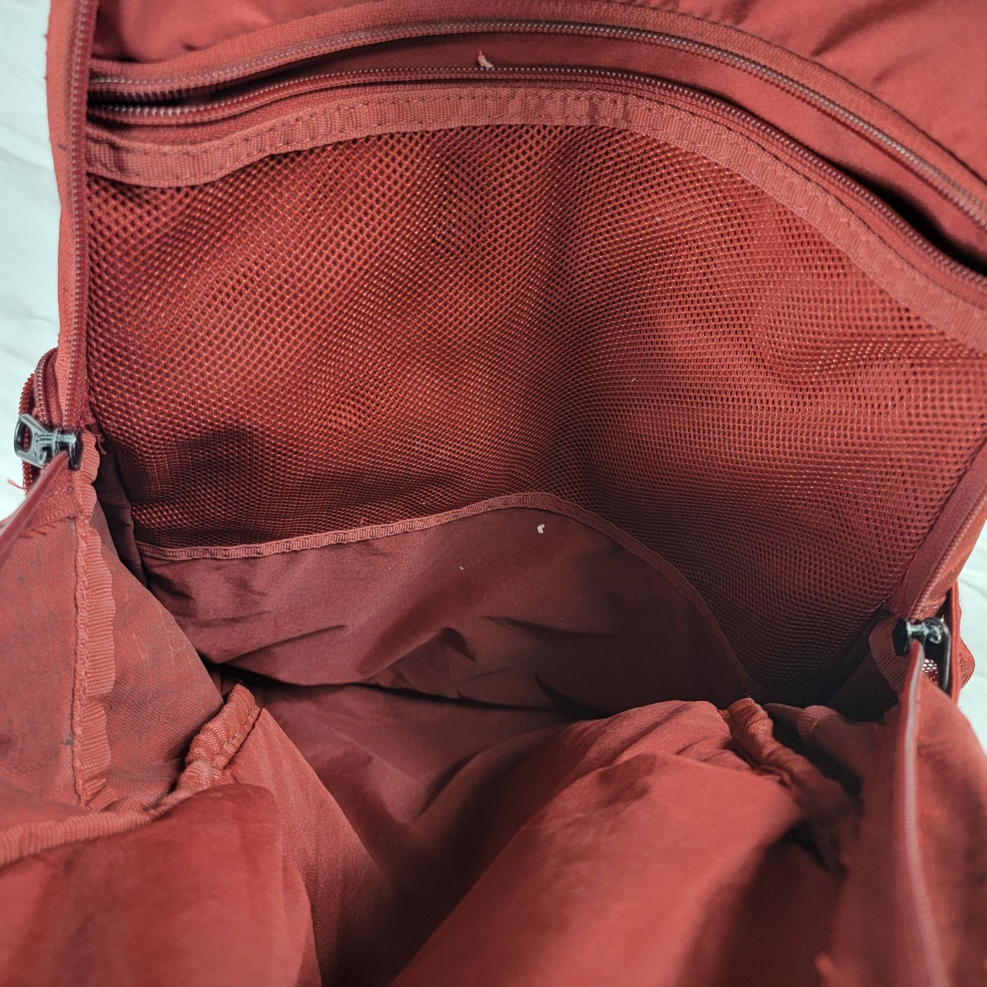 Nike Nike Brasilia Slub Training Backpack Red Black Outdoors Camp Size ONE SIZE - 6 Thumbnail