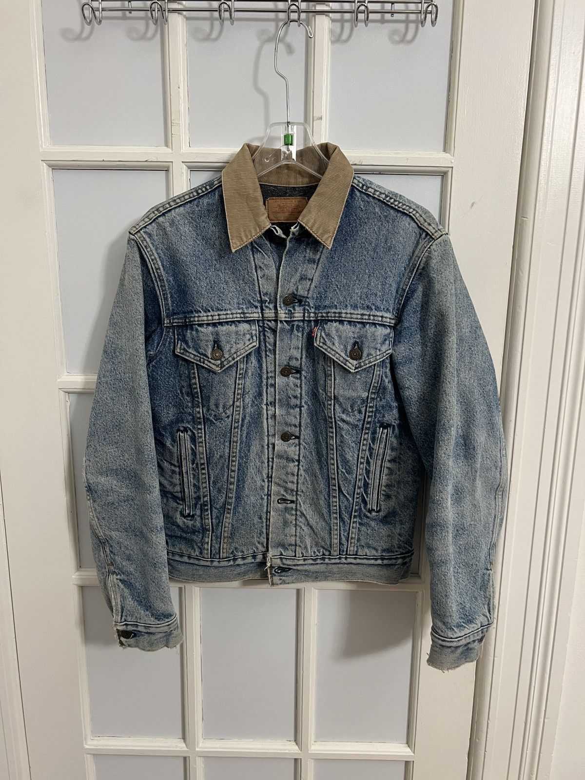 image of Levis x Levis Vintage Clothing Levi’S Vintage Blanket Lined Denim Jacket in Washed Denim (Size Smal