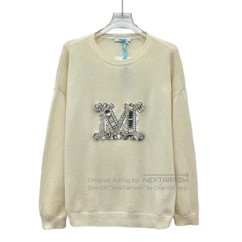 Max Mara Max Mara Beige Letter Diamond Embellished Cashmere Round N Size M / US 6-8 / IT 42-44 - 1 Thumbnail