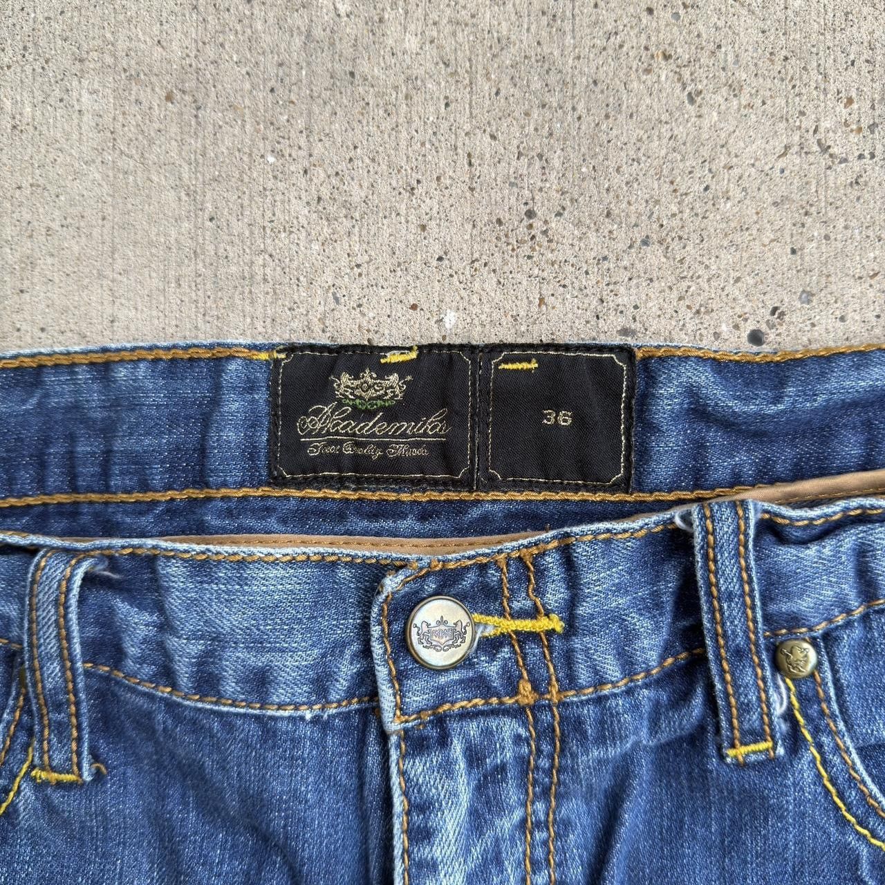 Akademiks Akademiks Y2K faded flare jeans with embroidered details Size US 36 / EU 52 - 5 Thumbnail