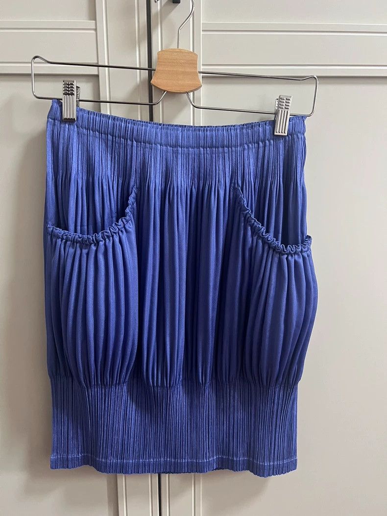 Issey Miyake Issey Miyake size:3 Blue pleated cream puff skirt Size 23" - 2 Thumbnail