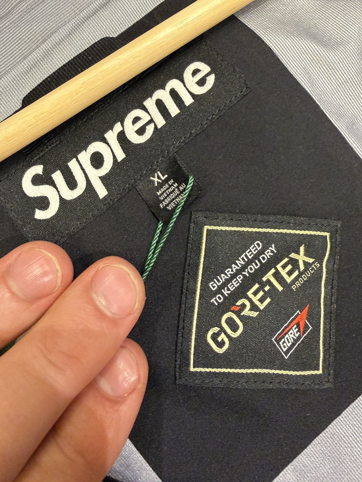 Supreme Supreme Gore Tex Windbreaker - Black Size US XL / EU 56 / 4 - 3 Thumbnail