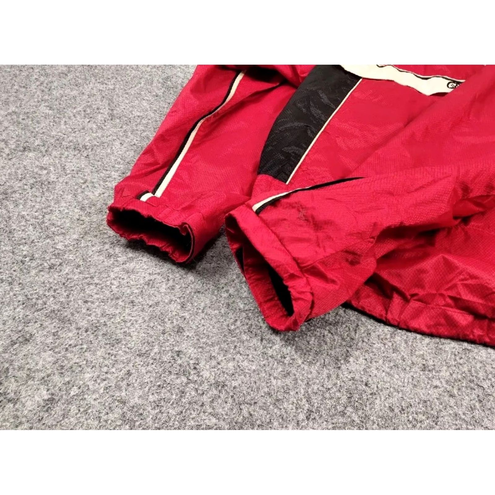 Yamaha VINTAGE Yamaha Racing Windbreaker Jacket Mens L Red Logo 90s Windbreaker Full Zip All Seasons Vintage Yamaha Racing Jacket Size US L / EU 52-54 / 3 - 5 Thumbnail