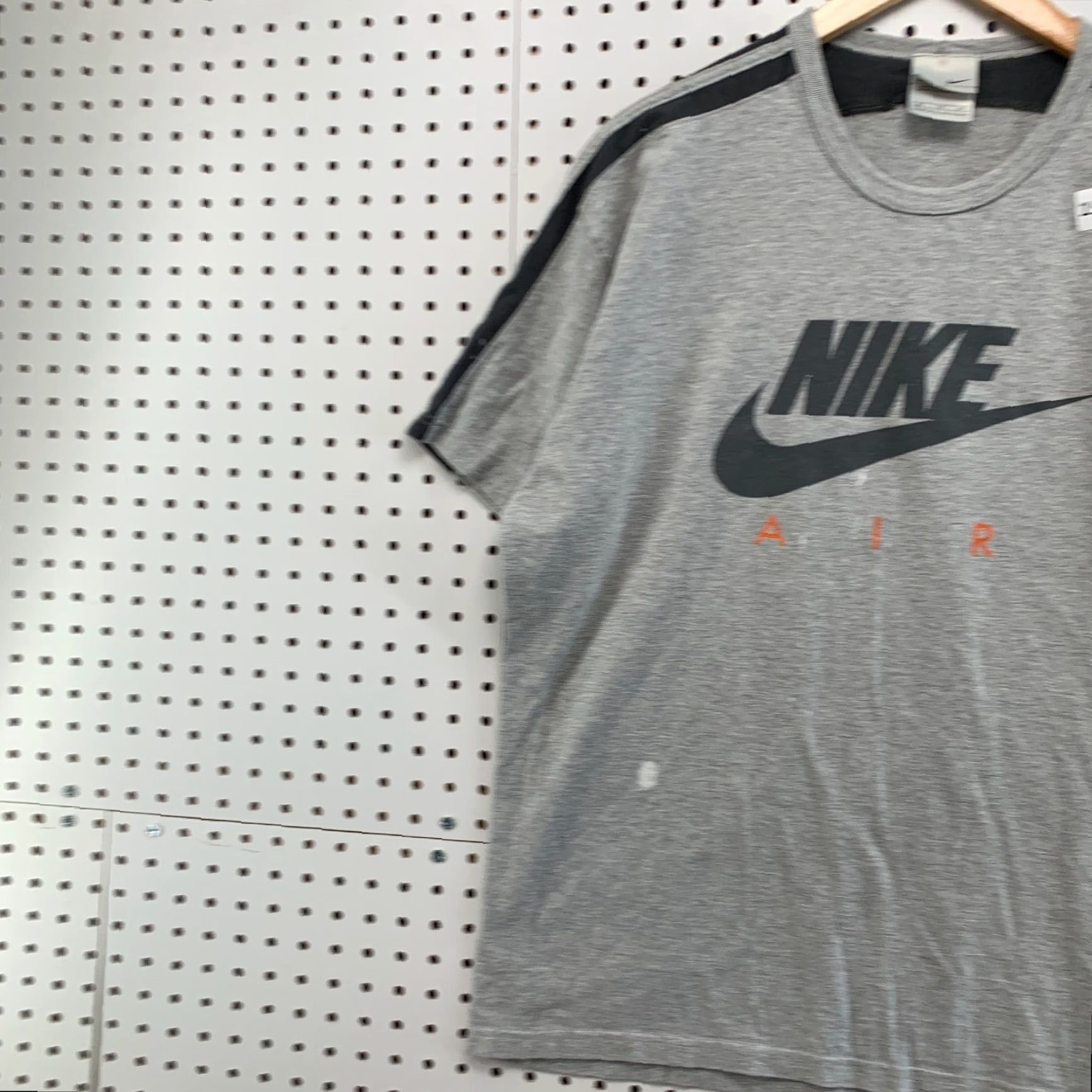Nike VINTAGE Nike Shirt Gray Adult XL 23x28.5 Swoosh Check Short Sleeve Crew Neck 90s Decade Mens Size US XL / EU 56 / 4 - 3 Thumbnail