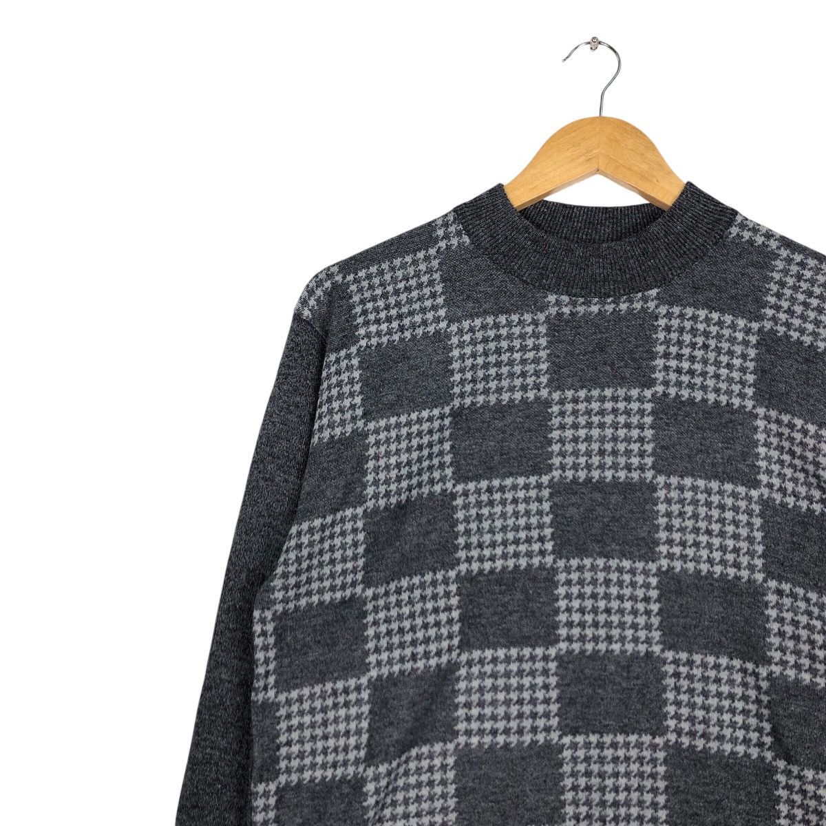Japanese Brand Checked Japanese Brand Sweatshirt Medium Size Size US M / EU 48-50 / 2 - 6 Thumbnail