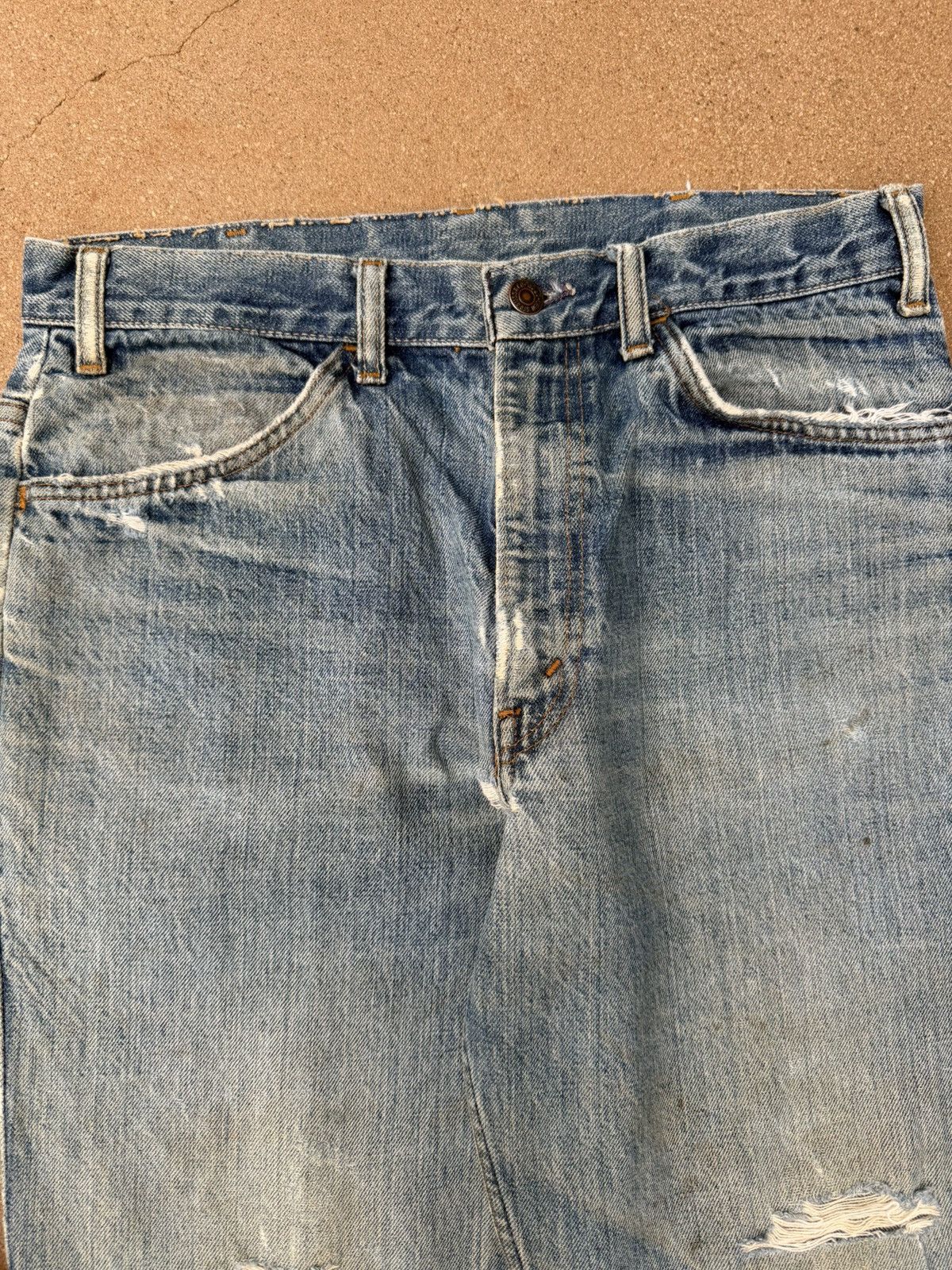 Levi's Vtg 70’s Levi’s 646 Orange Tab Bellbottom Flare Jeans 32x31 Size US 32 / EU 48 - 4 Thumbnail